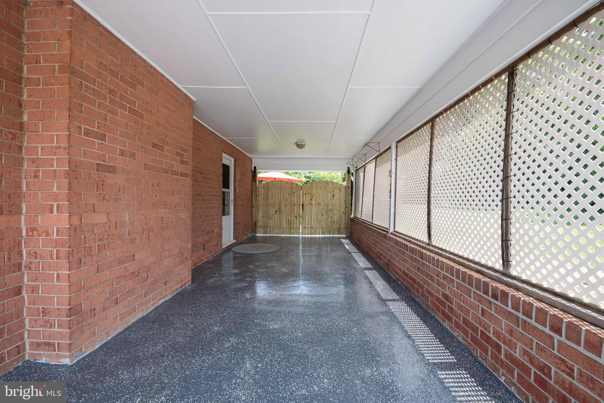 4462 MARTINSBURG PIKE