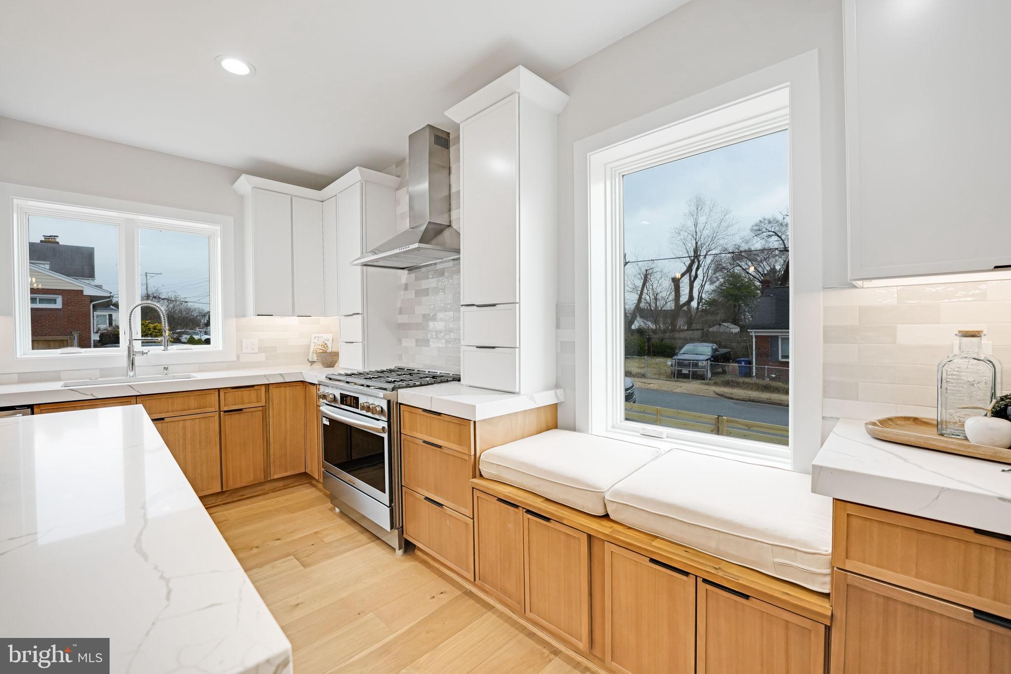 DOUGLAS PARK - Residential