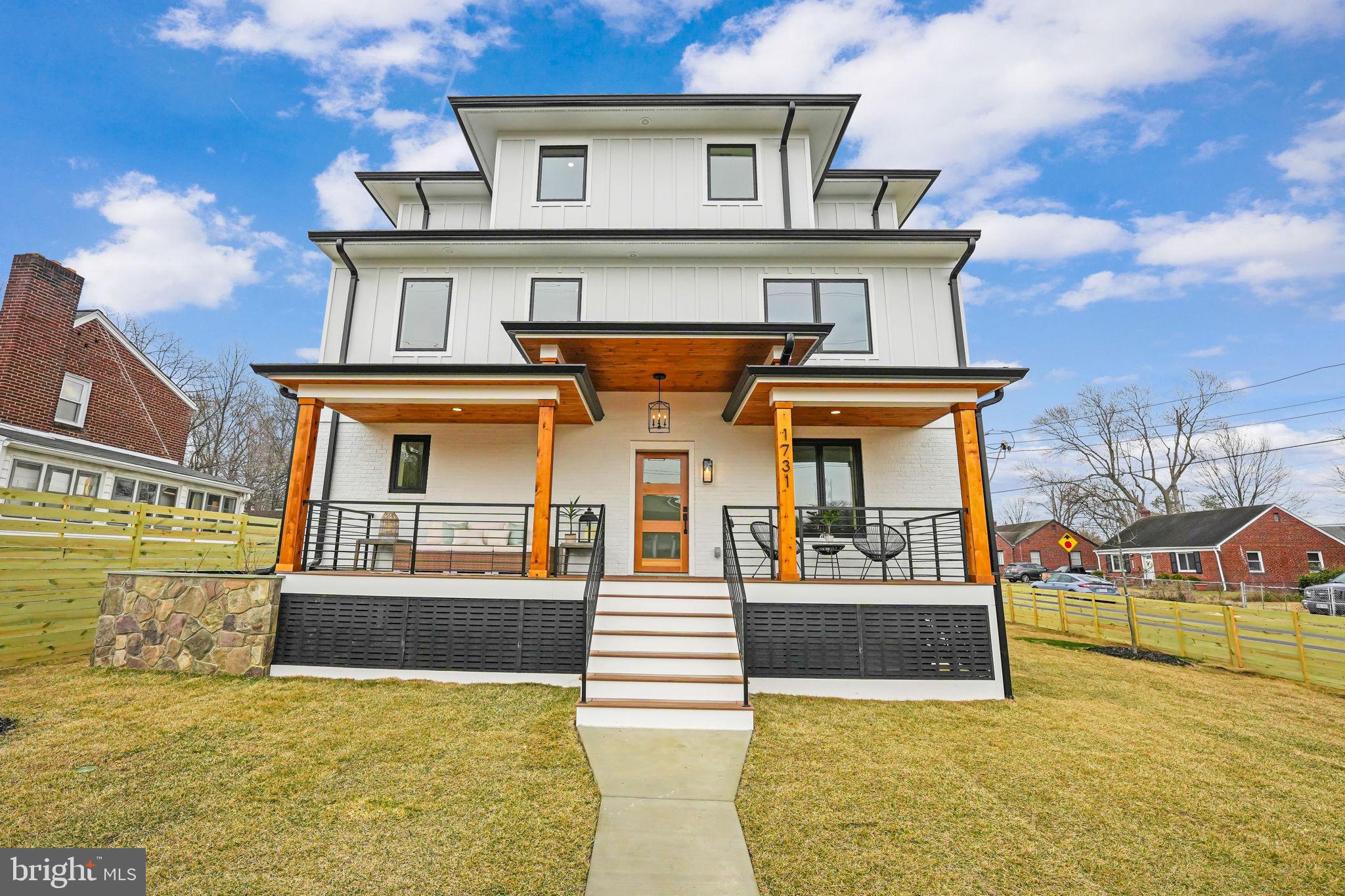 DOUGLAS PARK - Residential