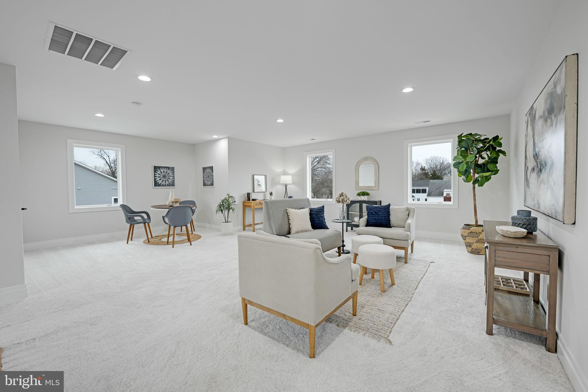 DOUGLAS PARK - Residential