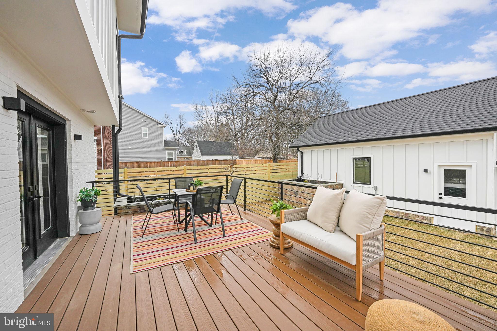 DOUGLAS PARK - Residential