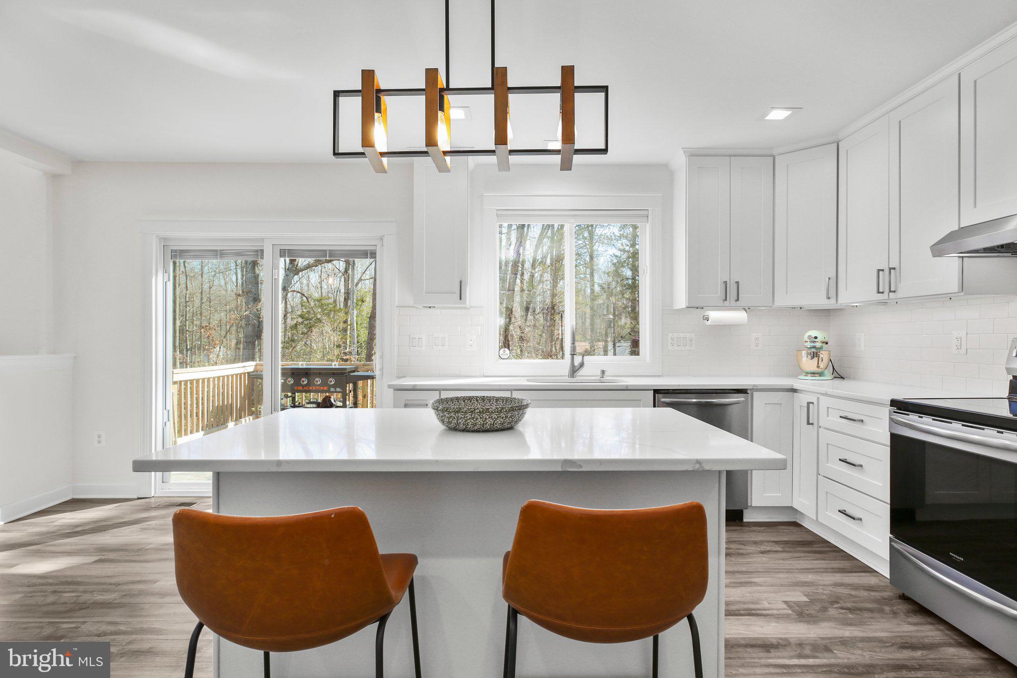 LAKE OF THE WOODS - Residential