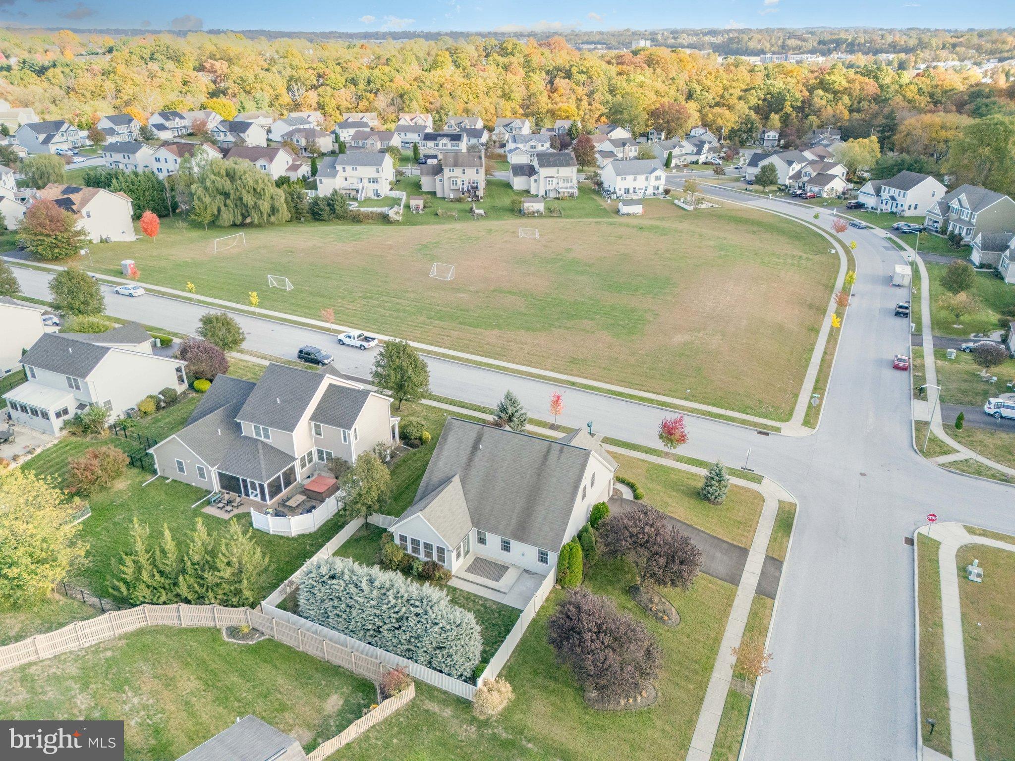 APPLE CREEK FARMS - Residential