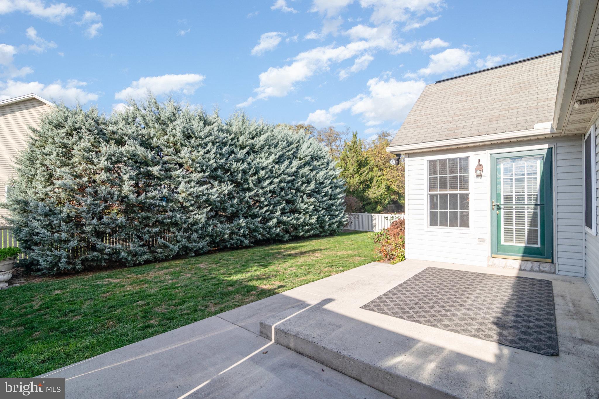 APPLE CREEK FARMS - Residential