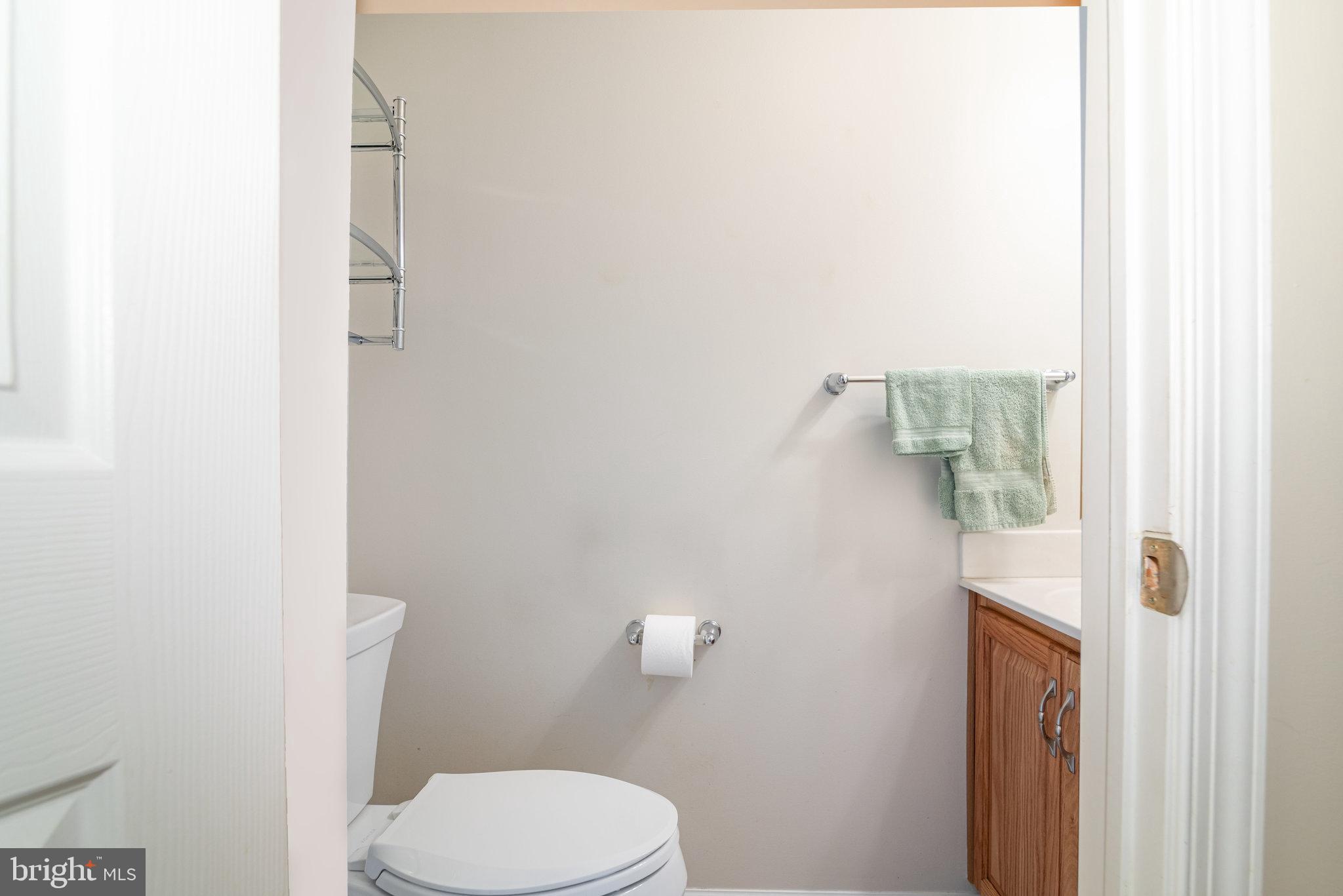 APPLE CREEK FARMS - Residential