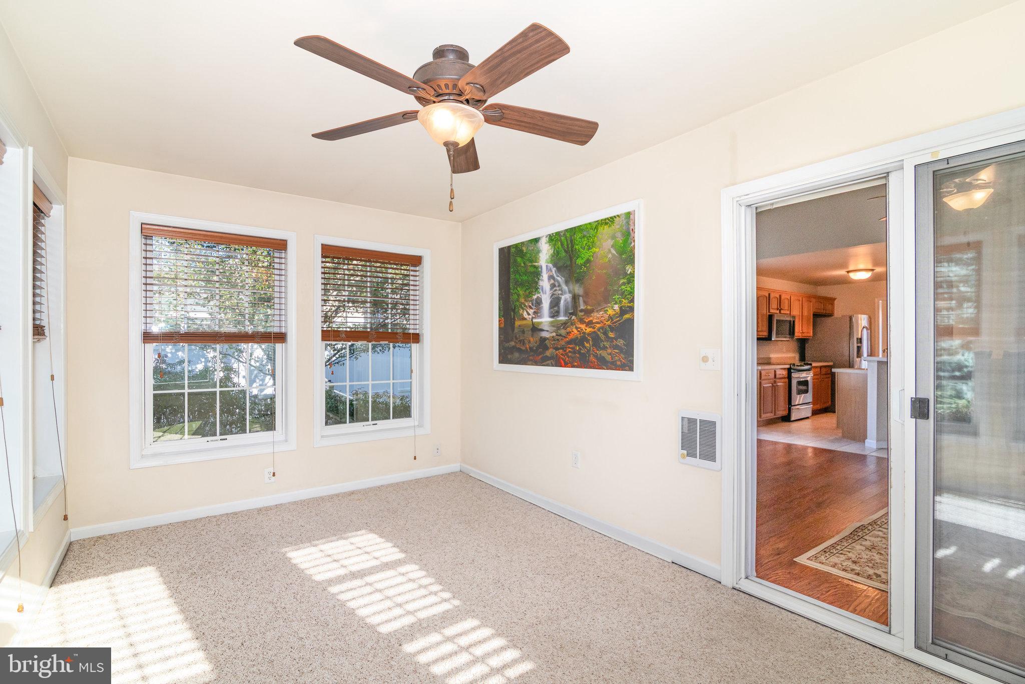 APPLE CREEK FARMS - Residential