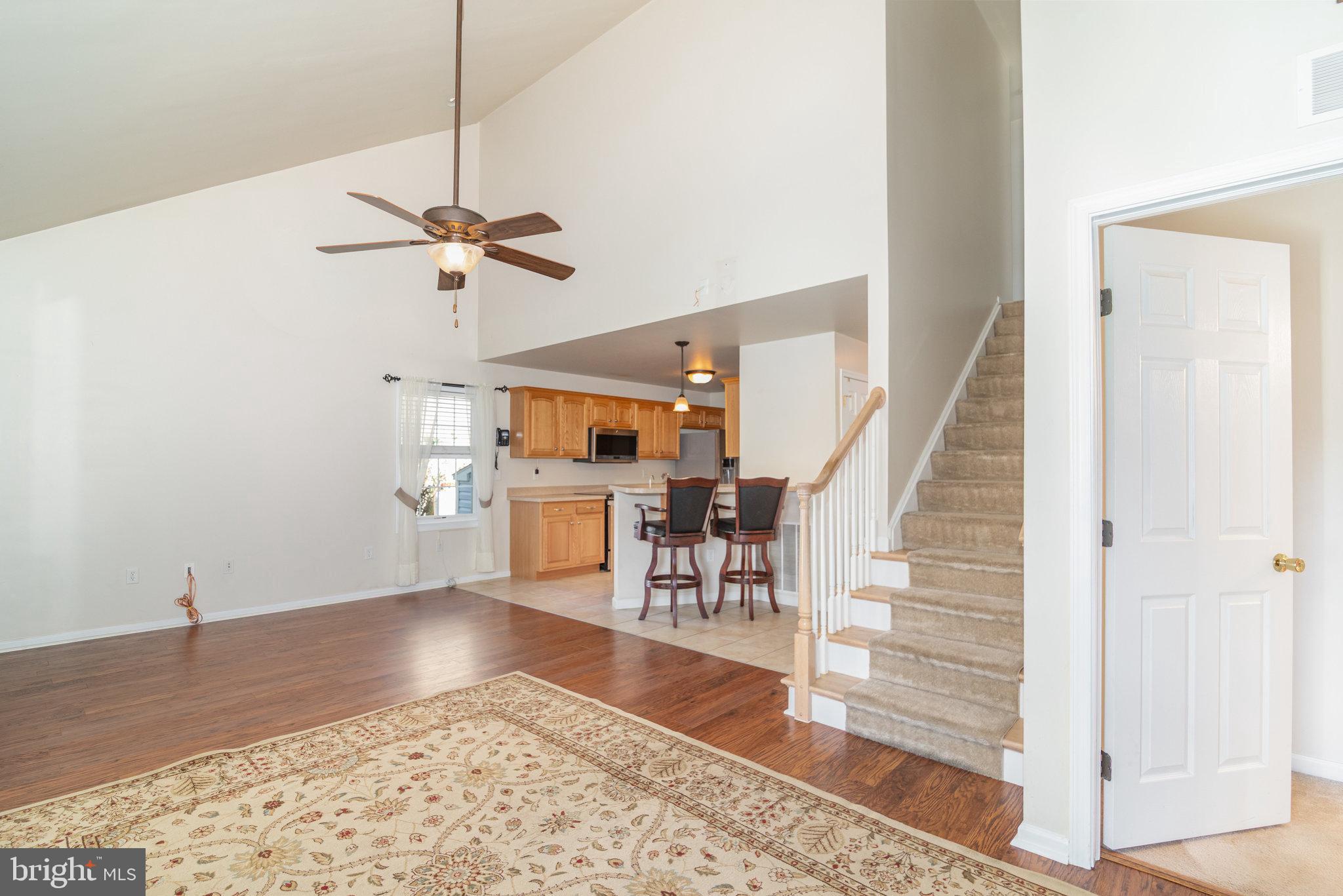 APPLE CREEK FARMS - Residential