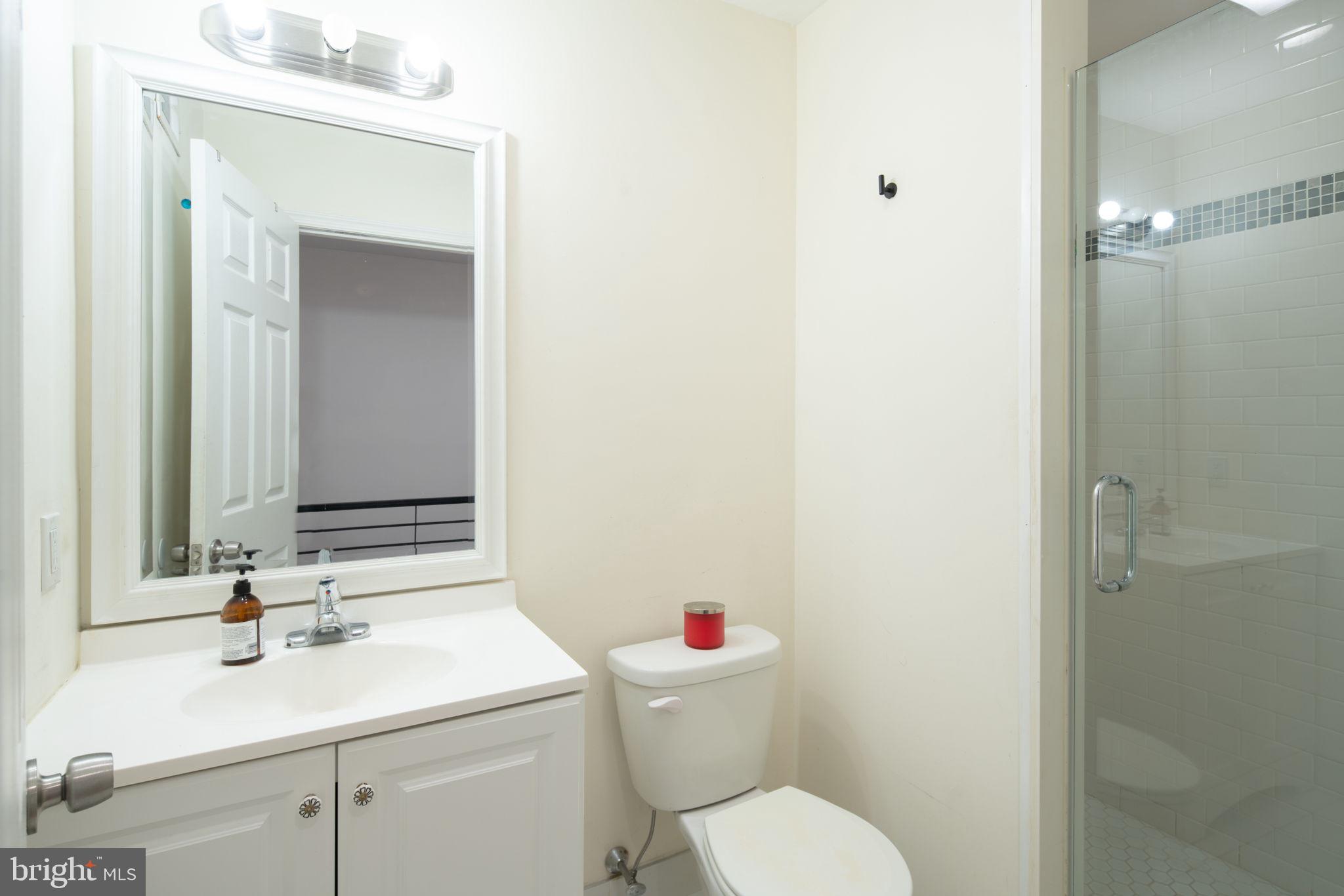 PASSYUNK SQUARE - Residential Lease