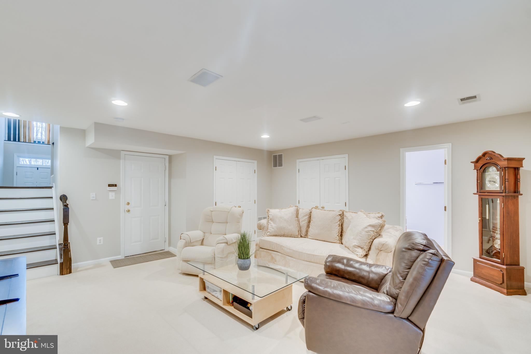 STONEGATE AT LANDMARK - Residential