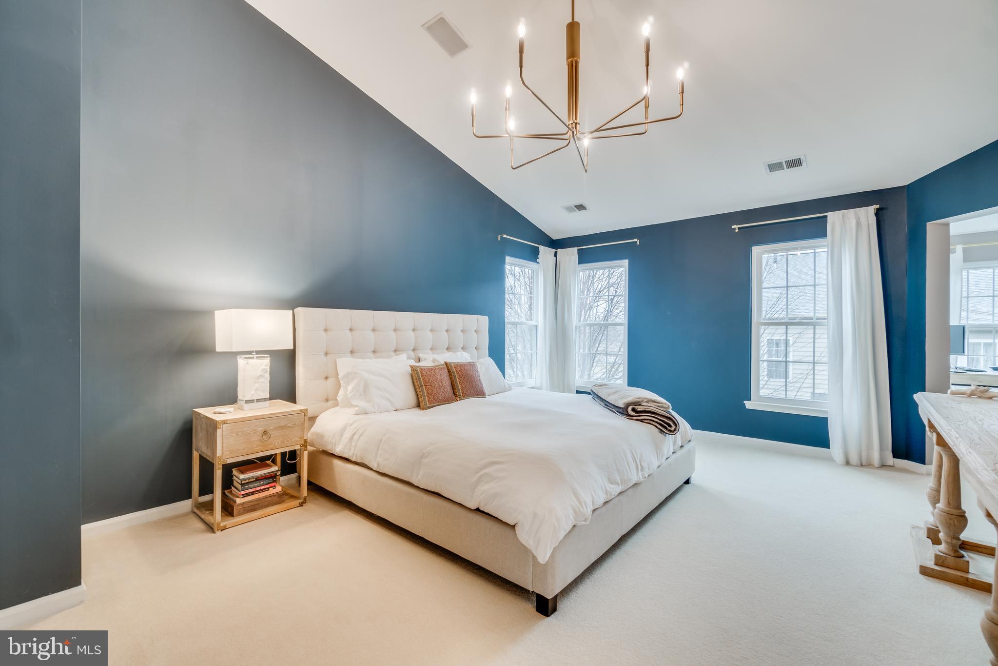 STONEGATE AT LANDMARK - Residential