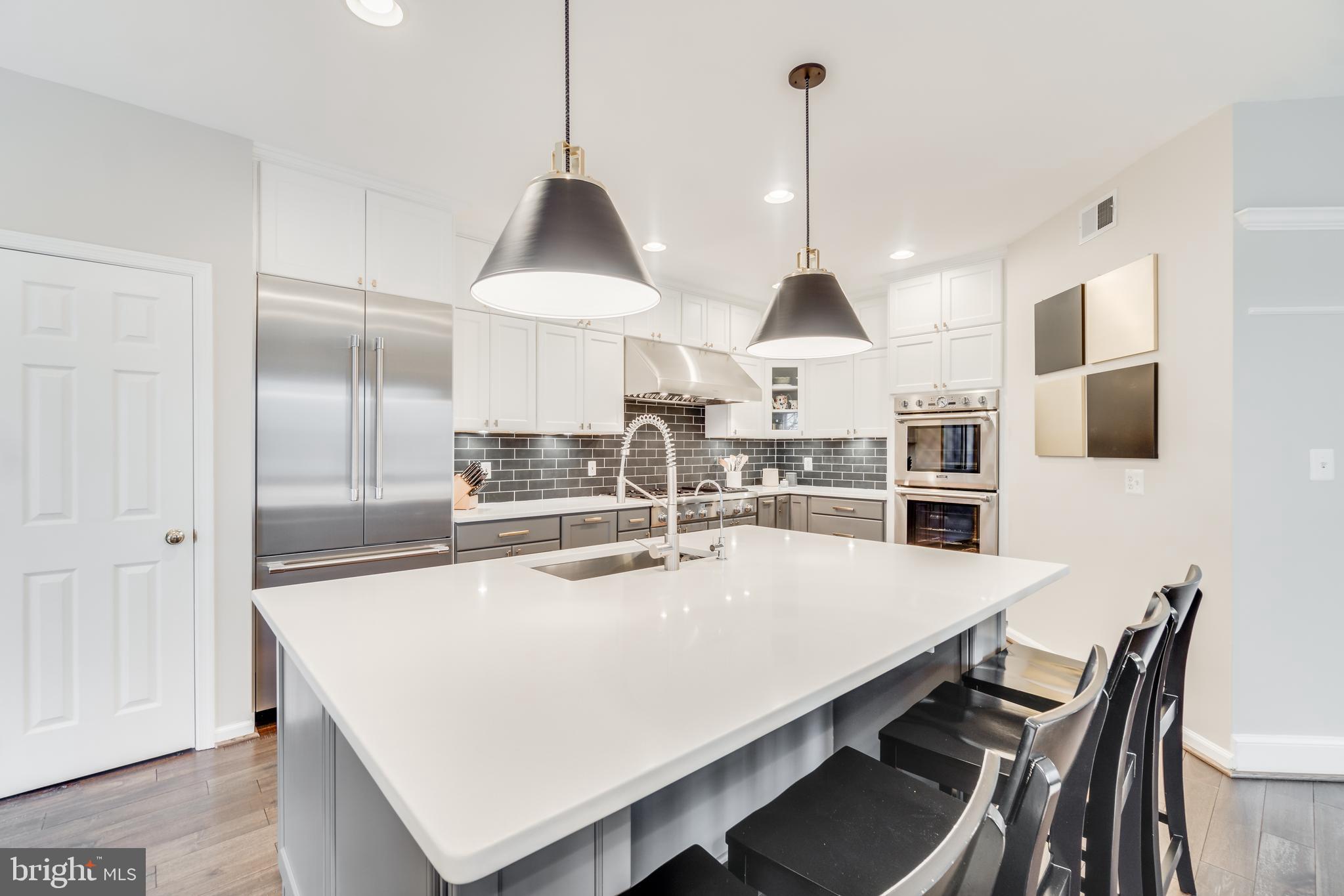 STONEGATE AT LANDMARK - Residential