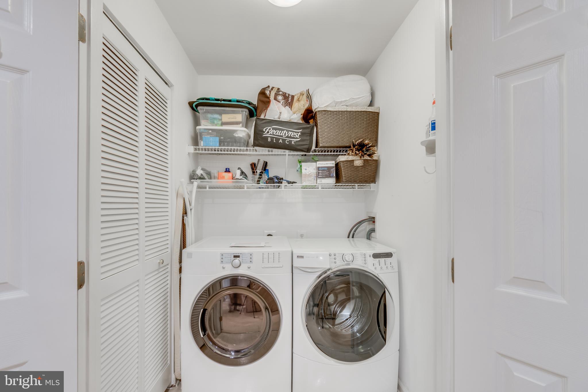 STONEGATE AT LANDMARK - Residential