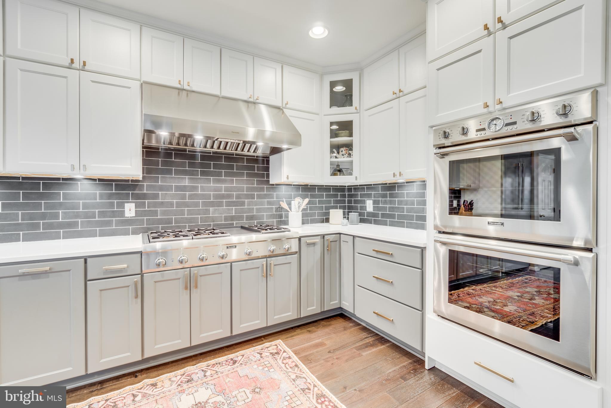 STONEGATE AT LANDMARK - Residential