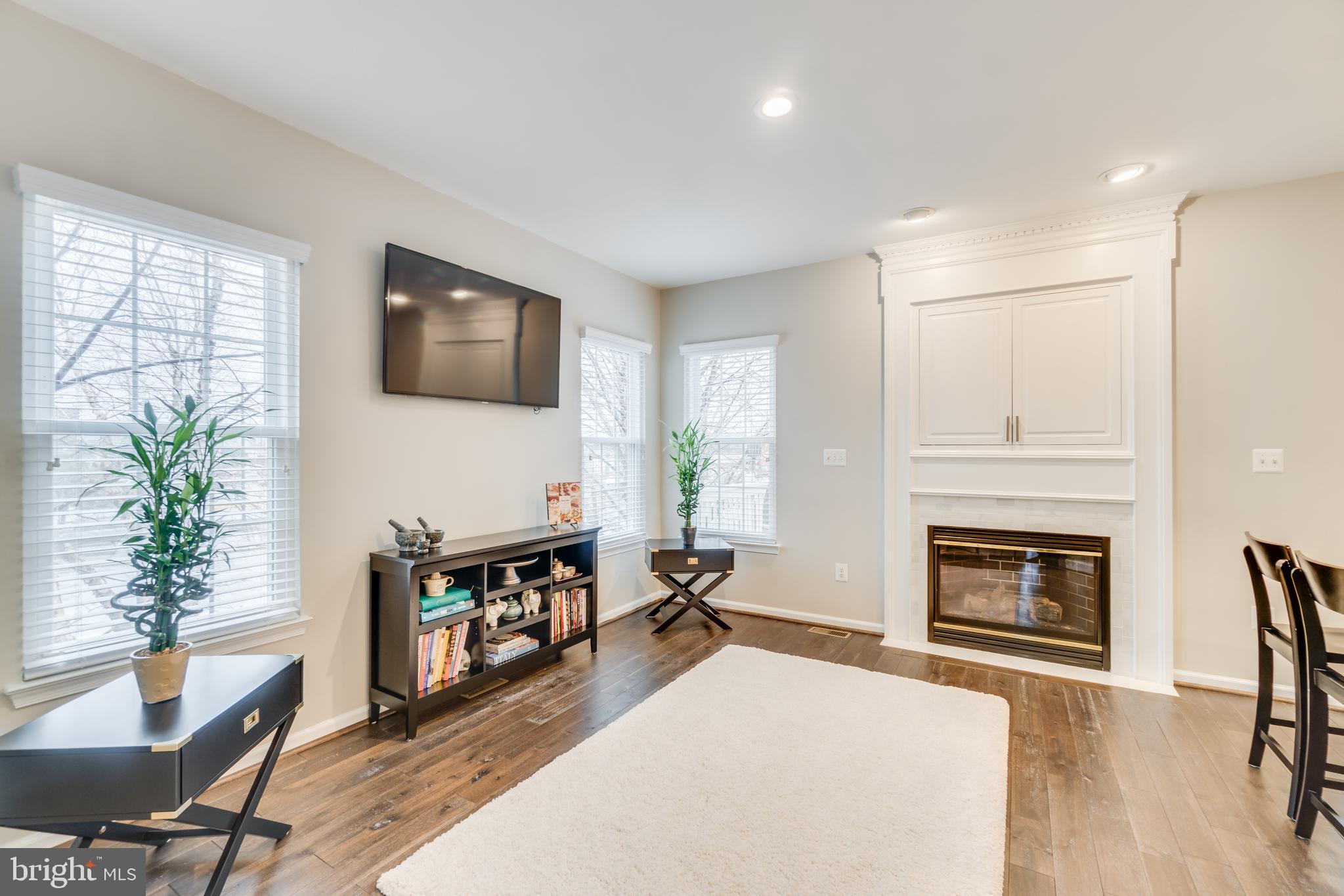 STONEGATE AT LANDMARK - Residential