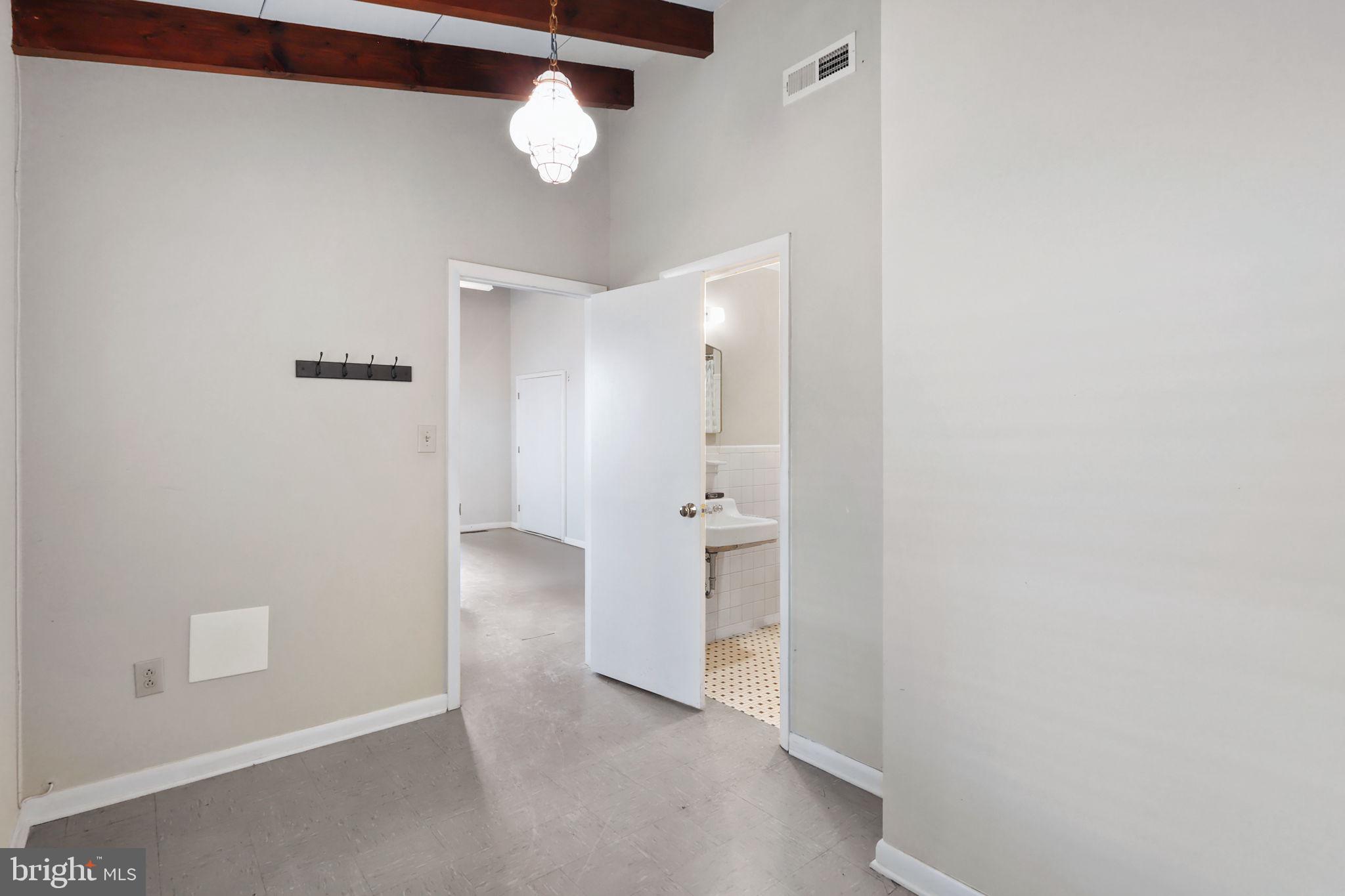 PRATT POINT - Residential