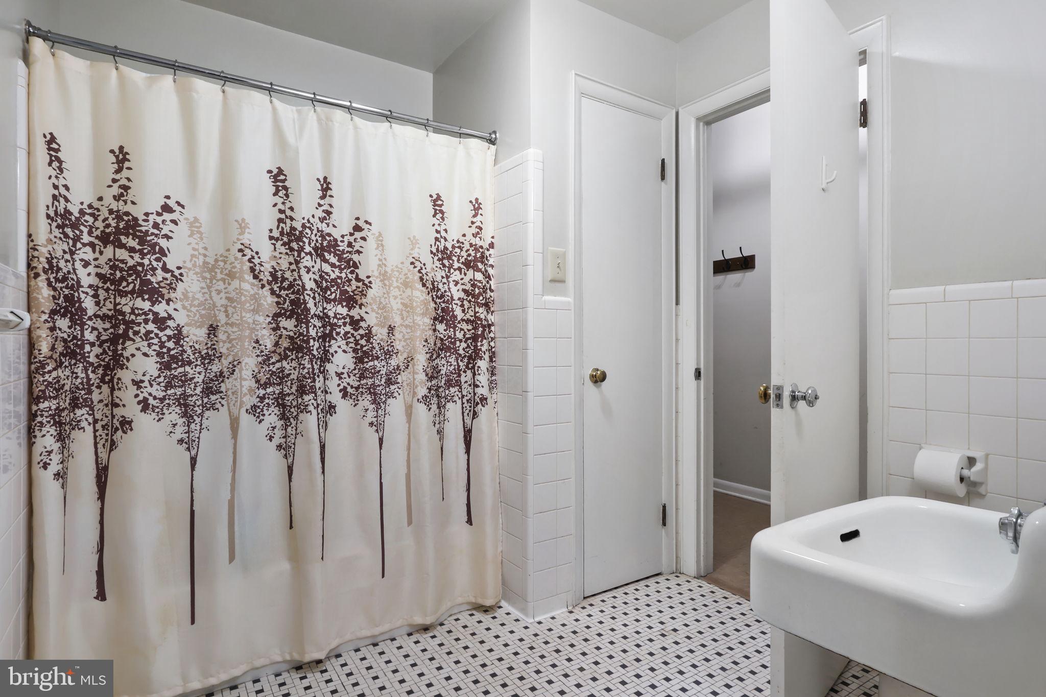 PRATT POINT - Residential