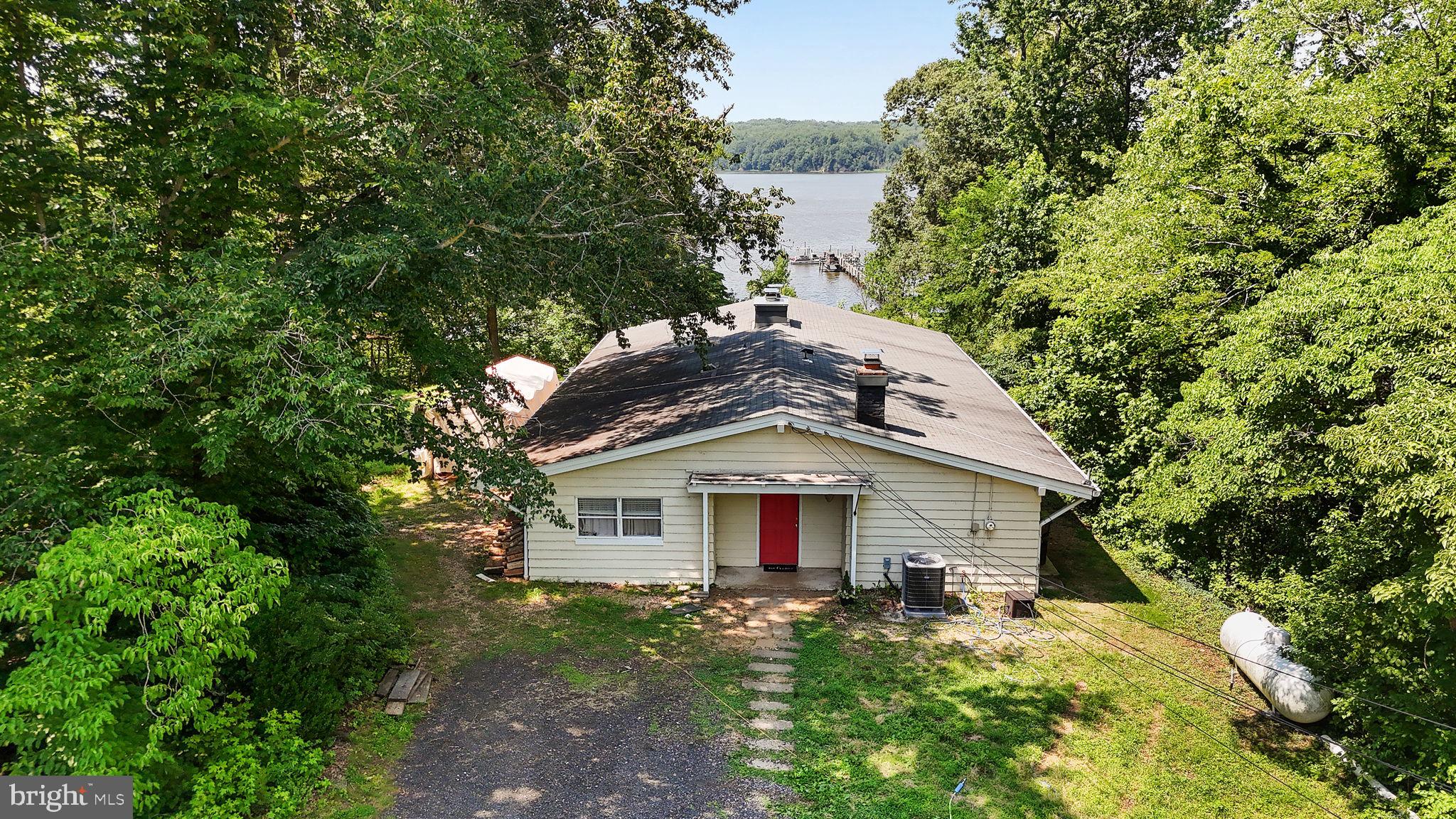 PRATT POINT - Residential