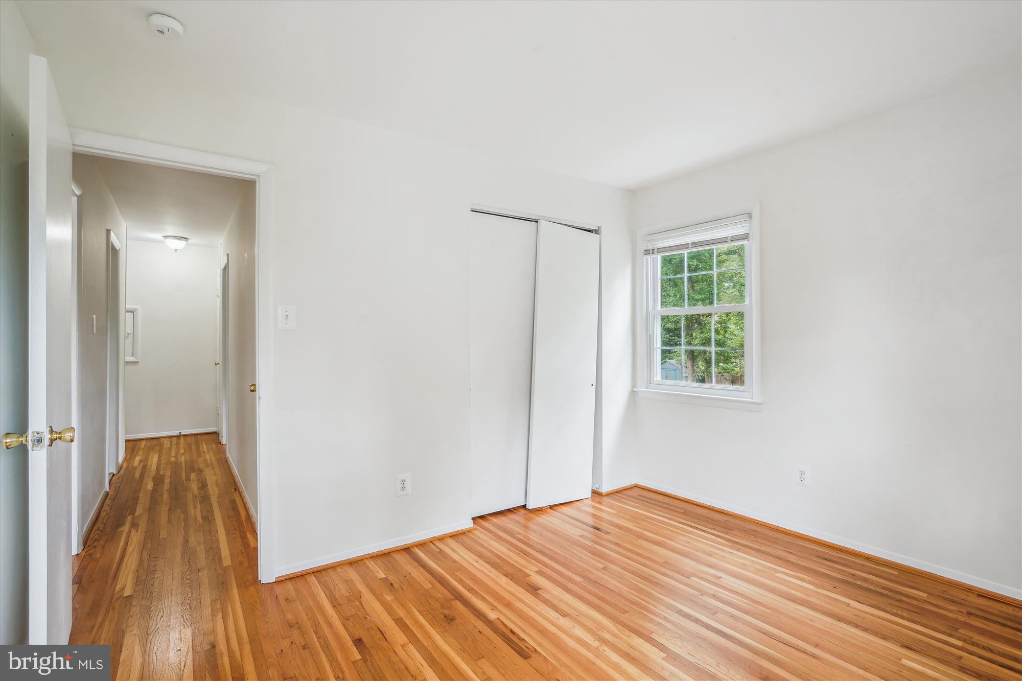 ROLLING VALLEY - Residential Lease