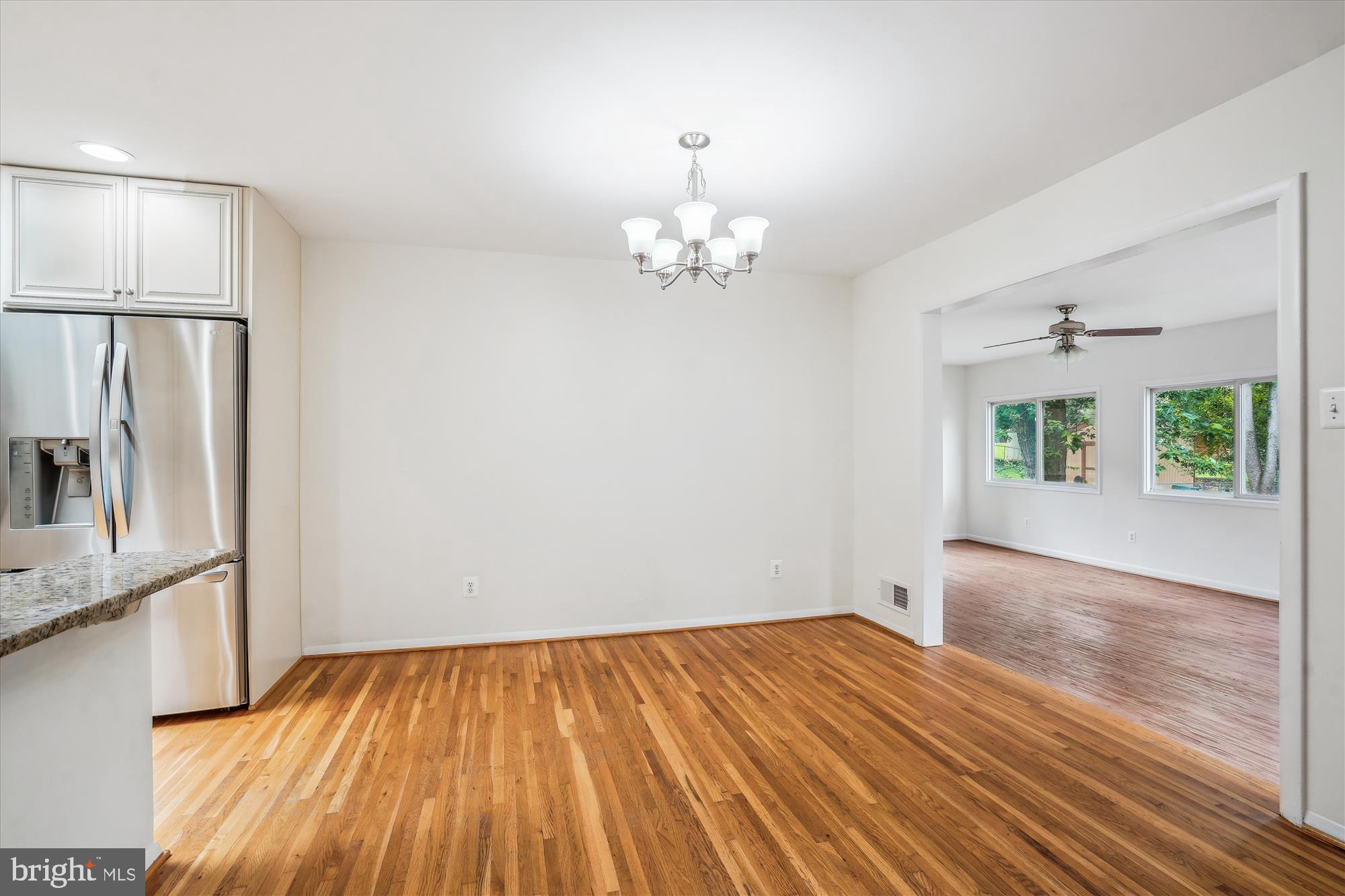 ROLLING VALLEY - Residential Lease