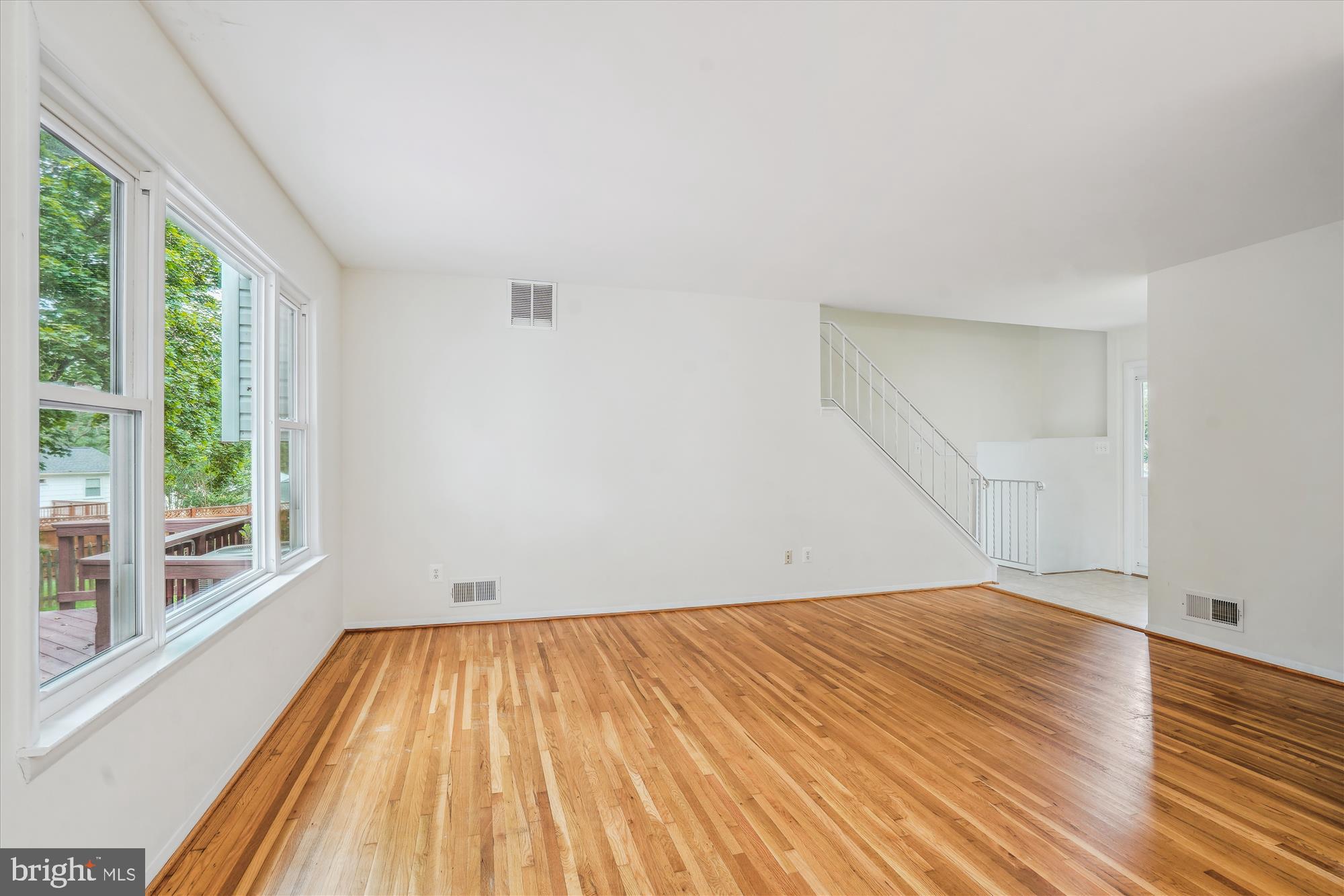 ROLLING VALLEY - Residential Lease