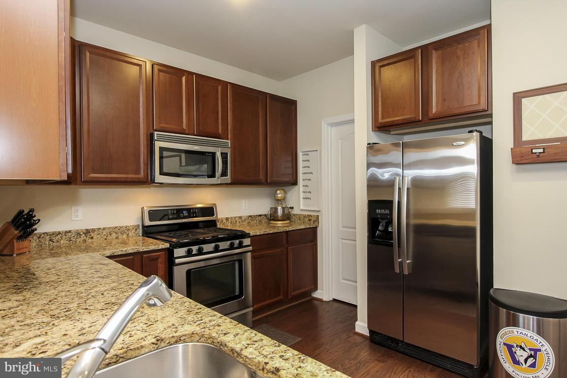 LEESBOROUGH - Residential Lease