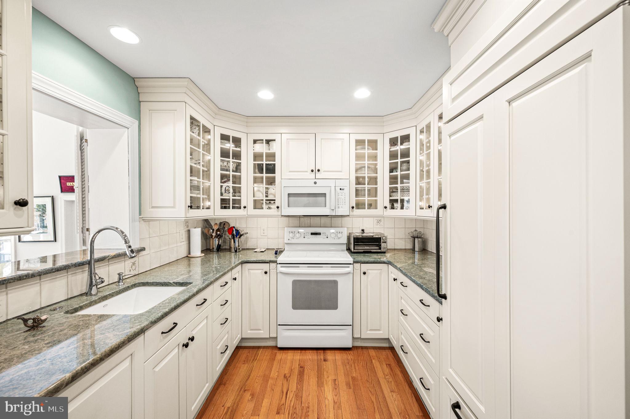 CHESNEY DOWNS - Residential