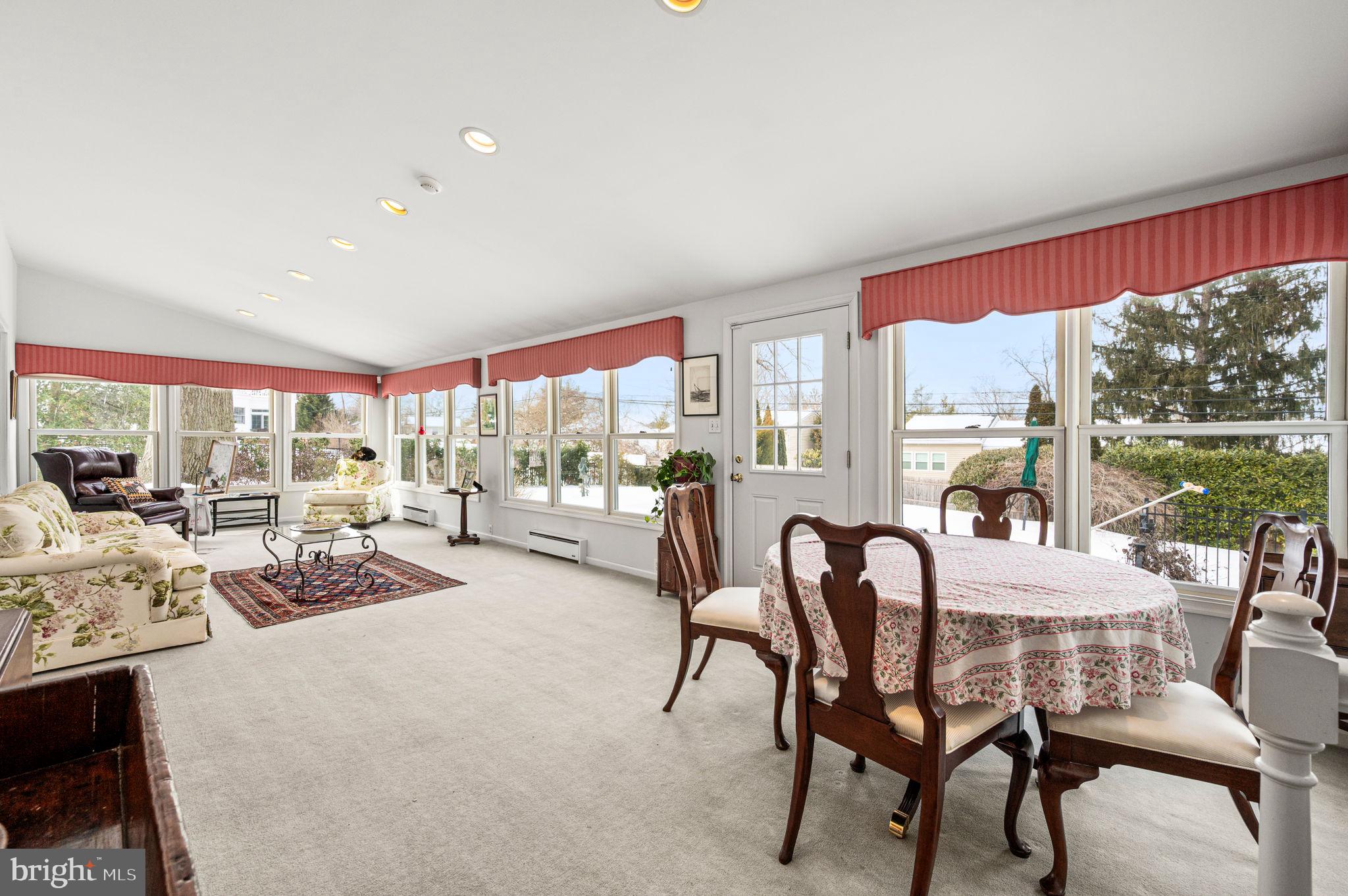 CHESNEY DOWNS - Residential