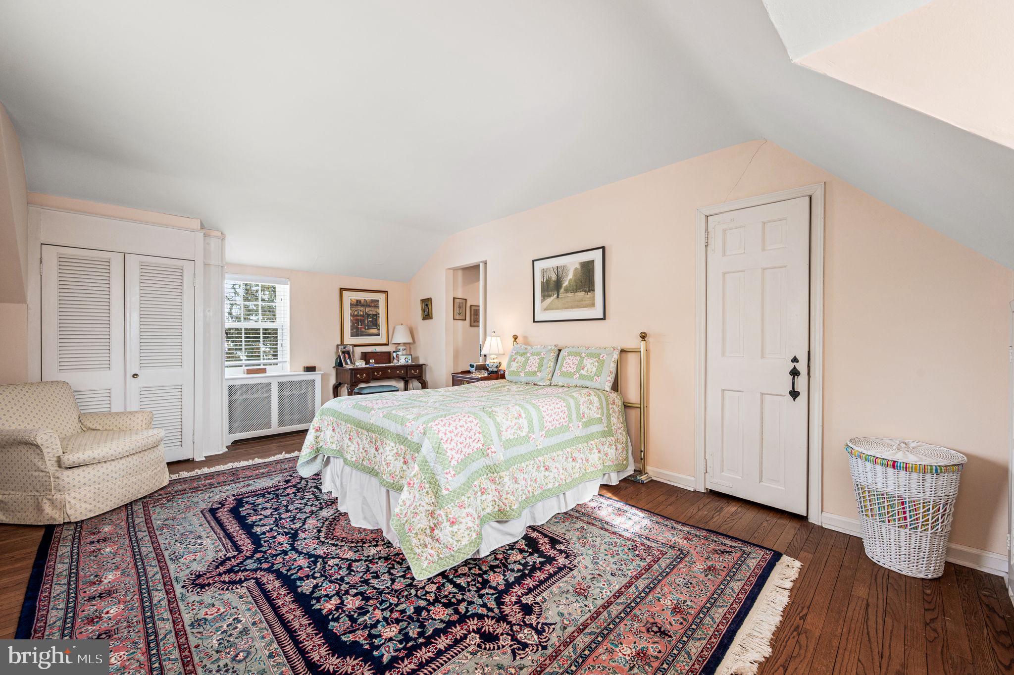 CHESNEY DOWNS - Residential