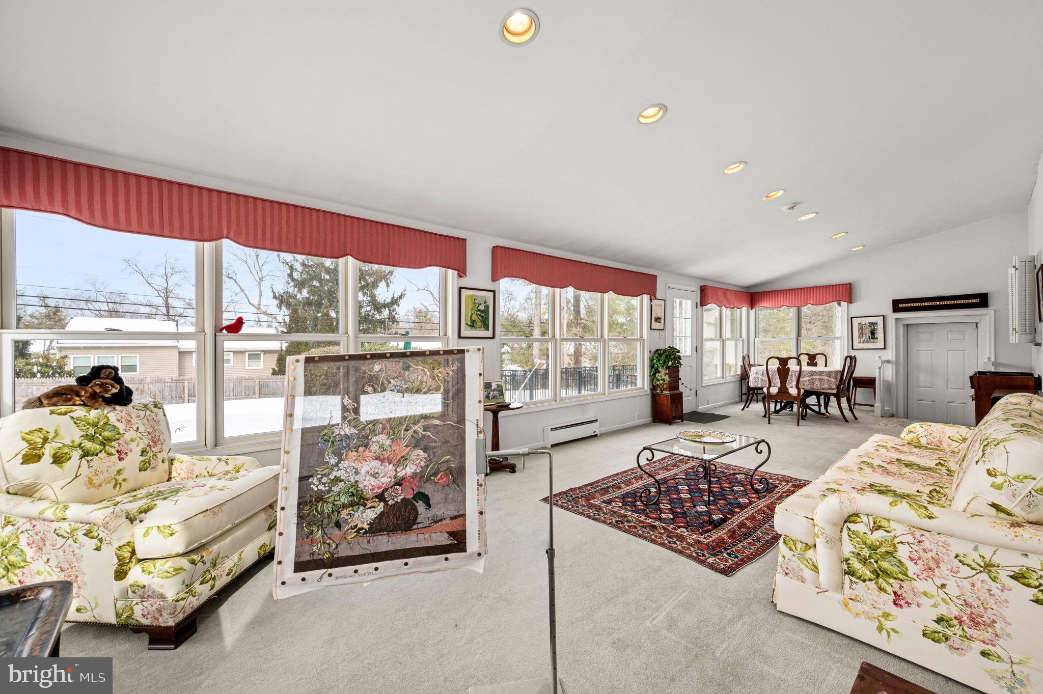 CHESNEY DOWNS - Residential