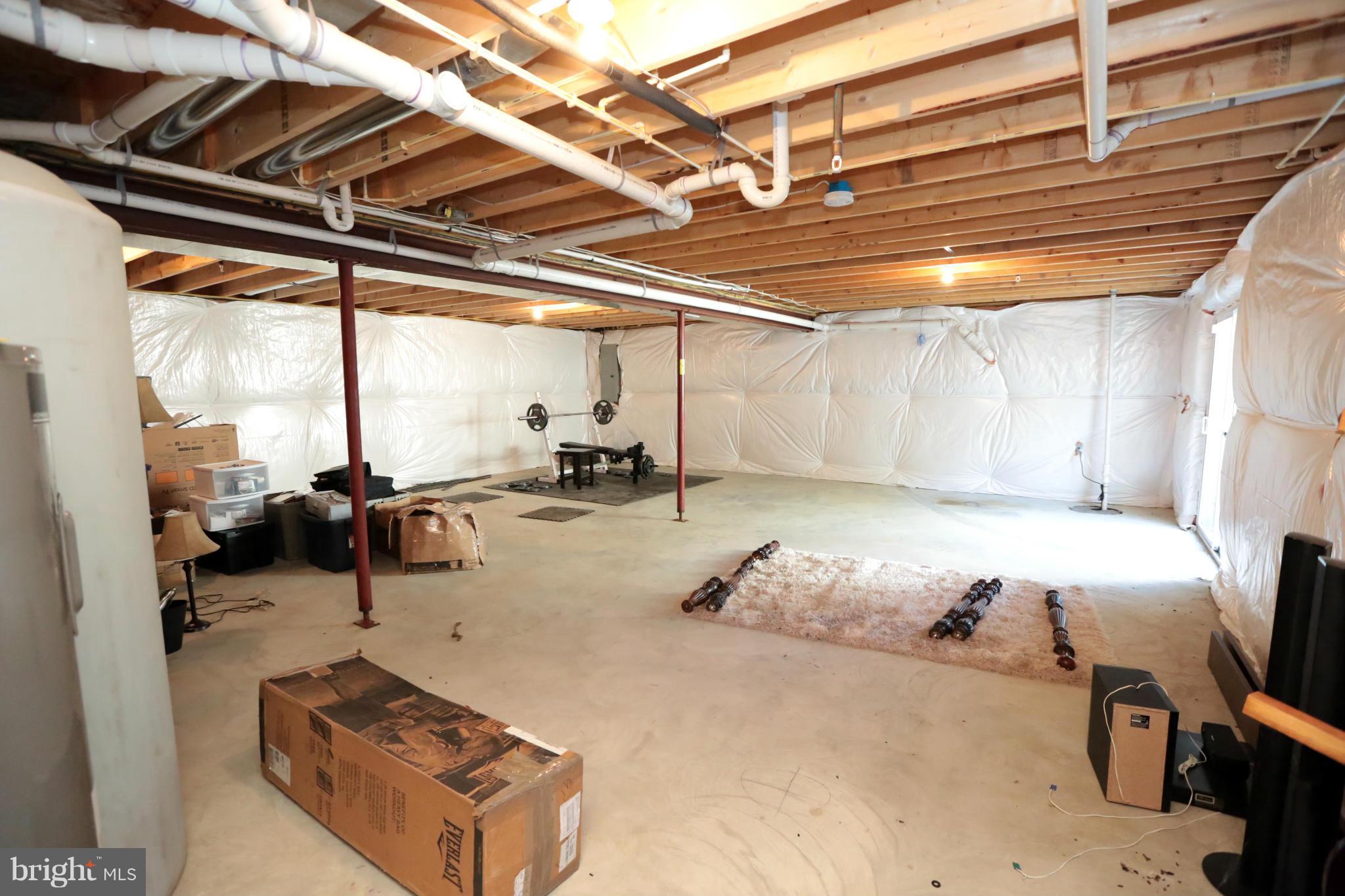 MOSS CREEK - Residential