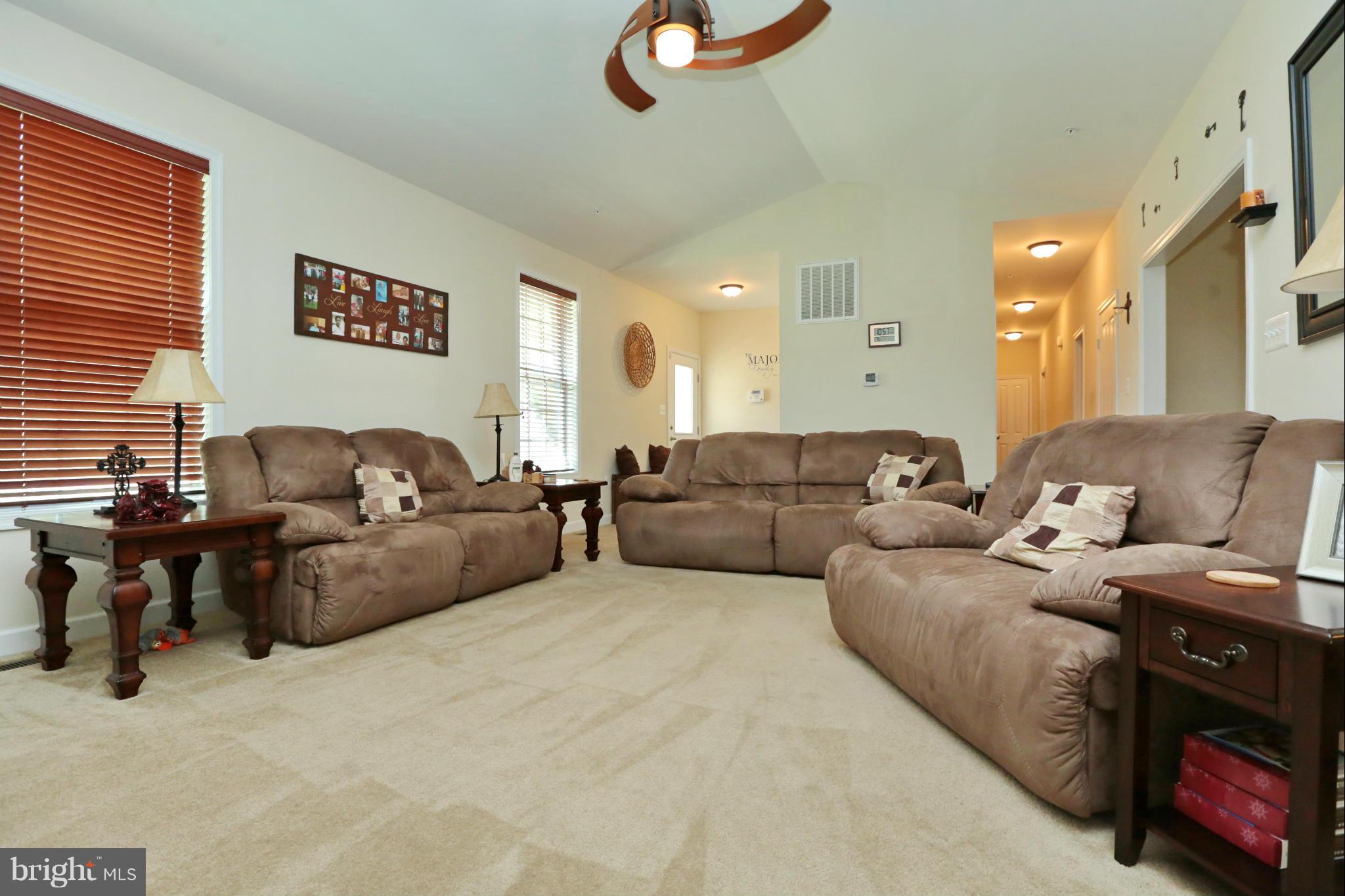 MOSS CREEK - Residential