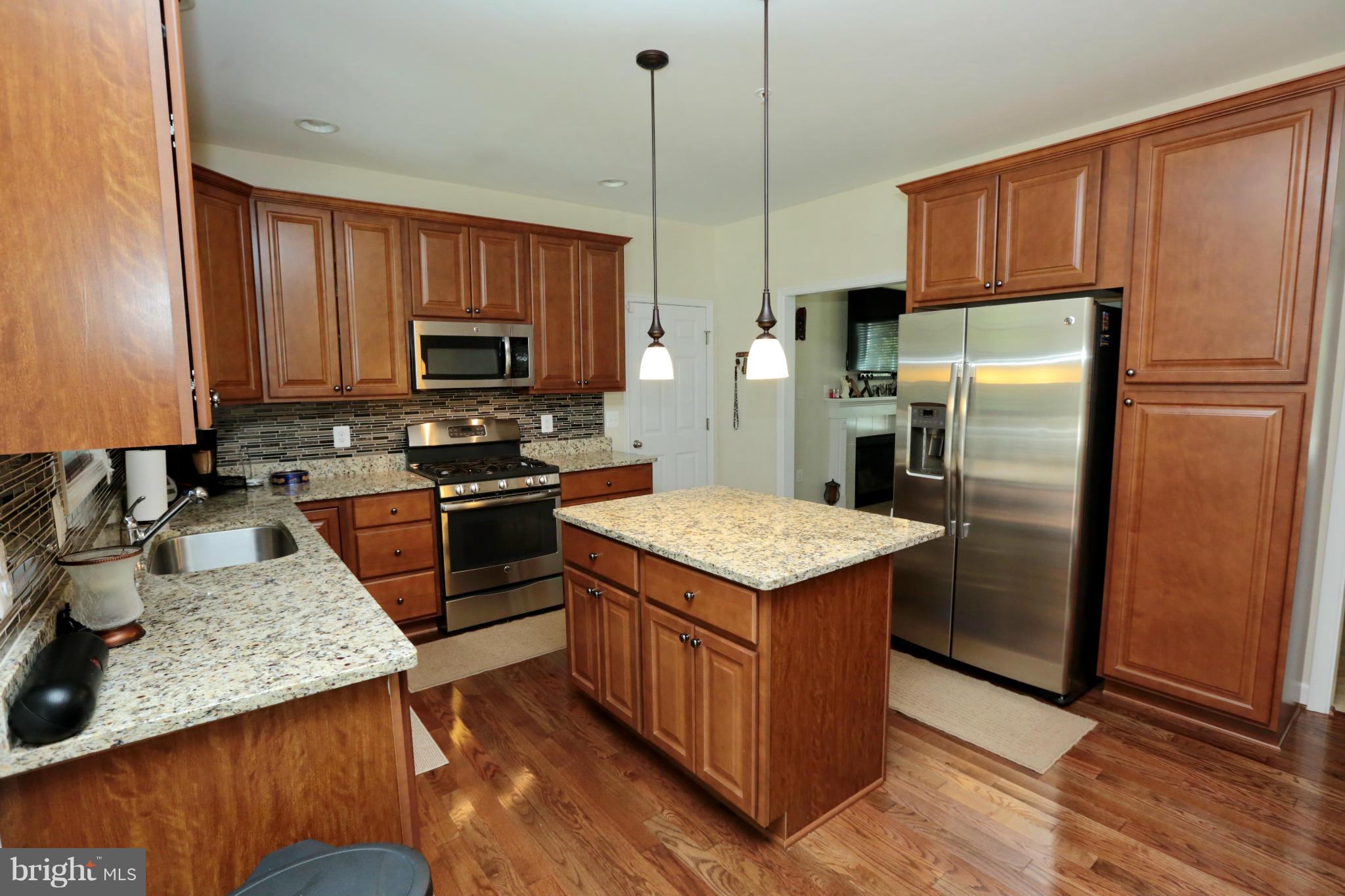 MOSS CREEK - Residential