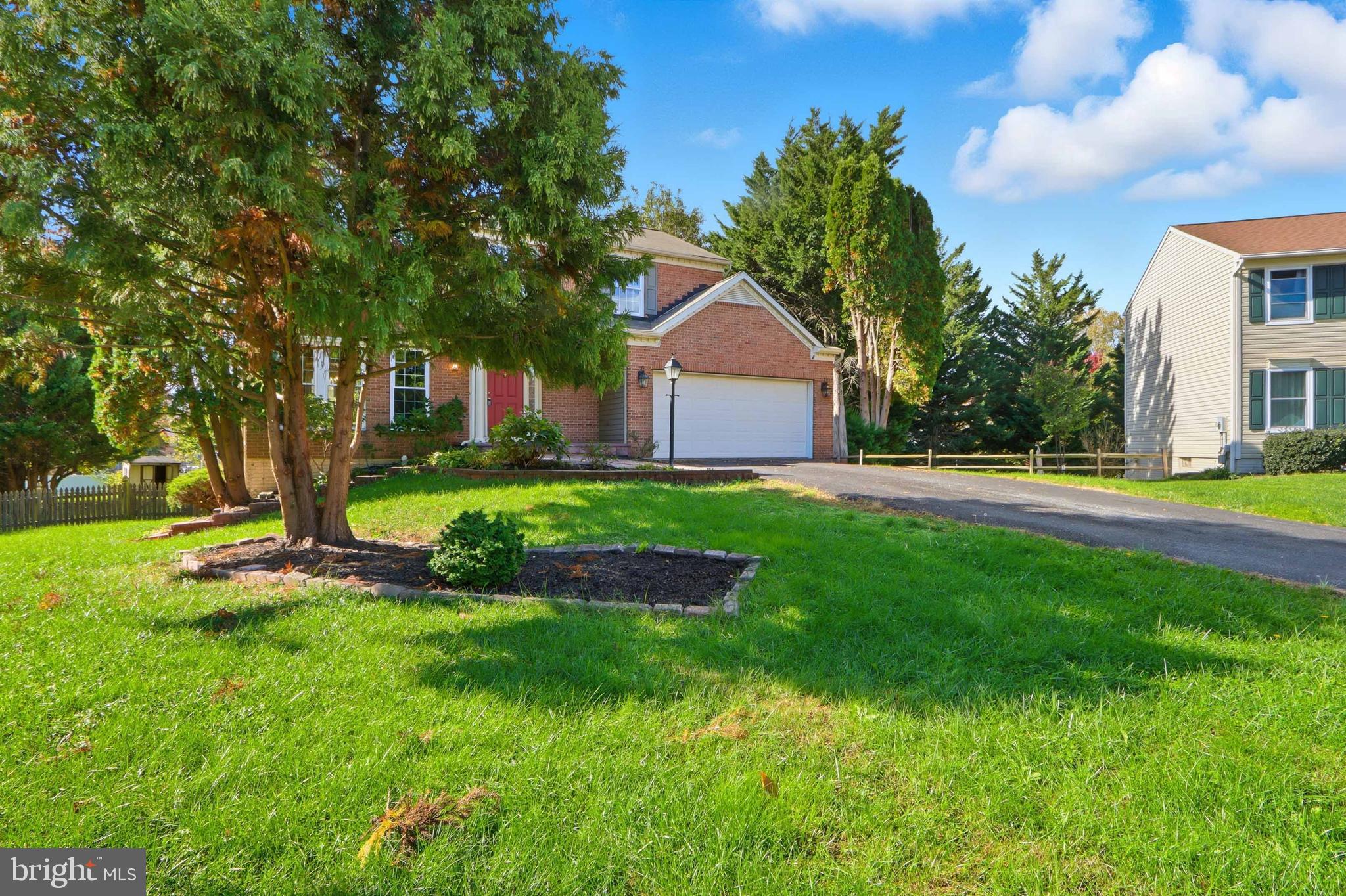 CAMBRIDGE FARMS - Residential