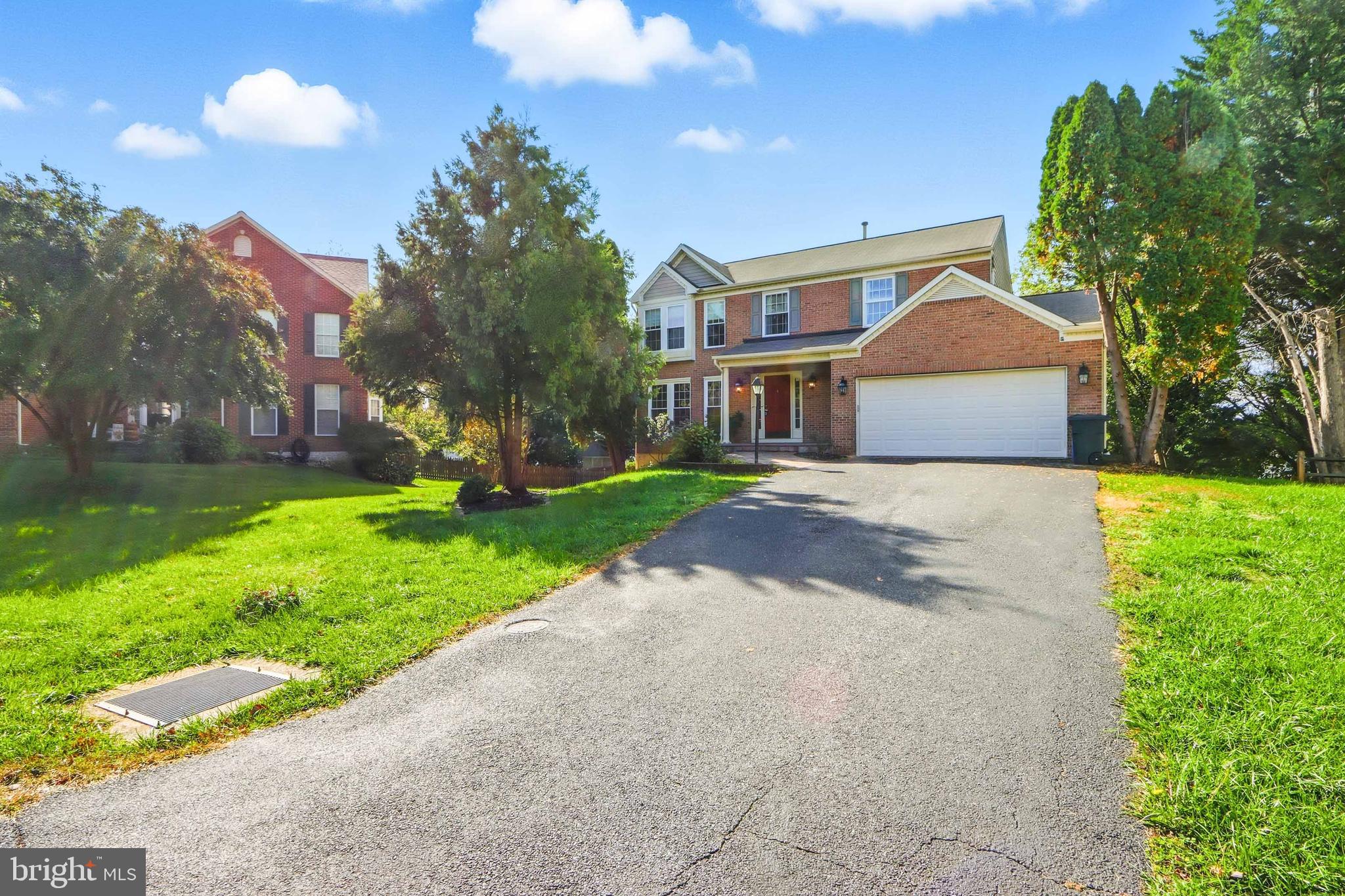 CAMBRIDGE FARMS - Residential