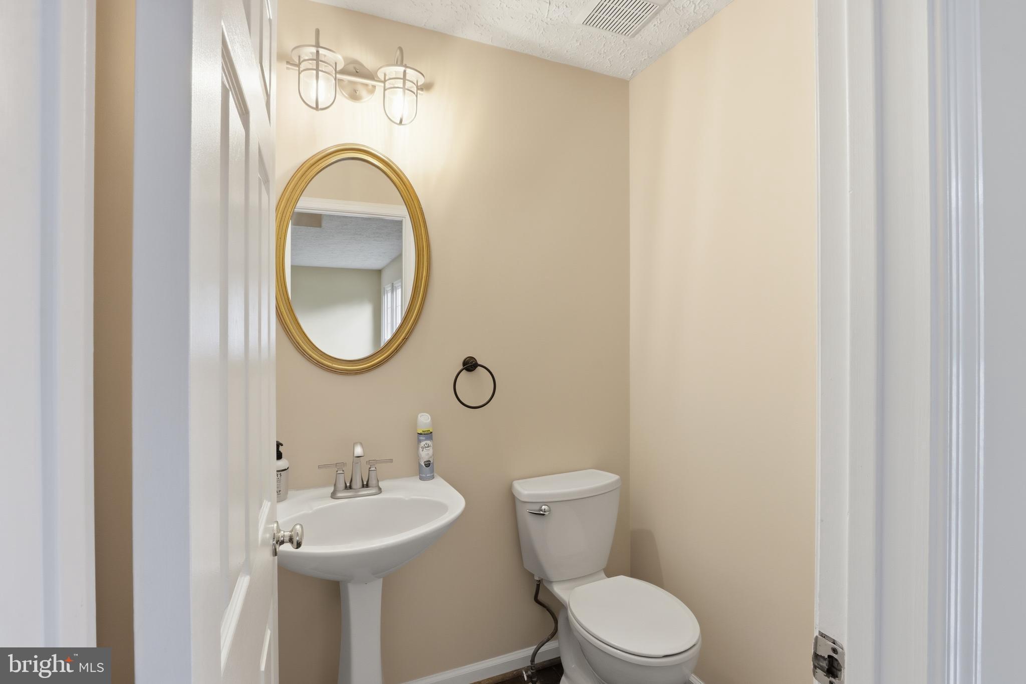 CAMBRIDGE FARMS - Residential