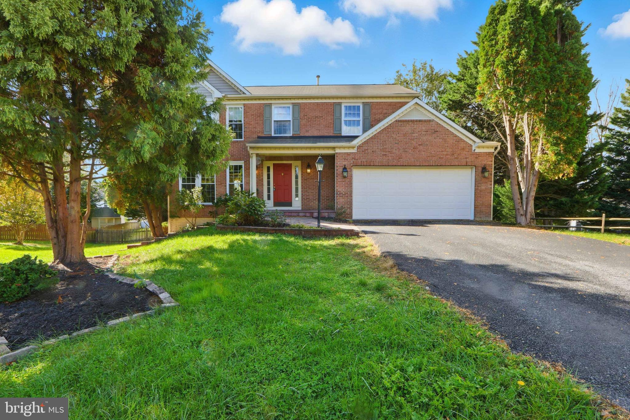 CAMBRIDGE FARMS - Residential