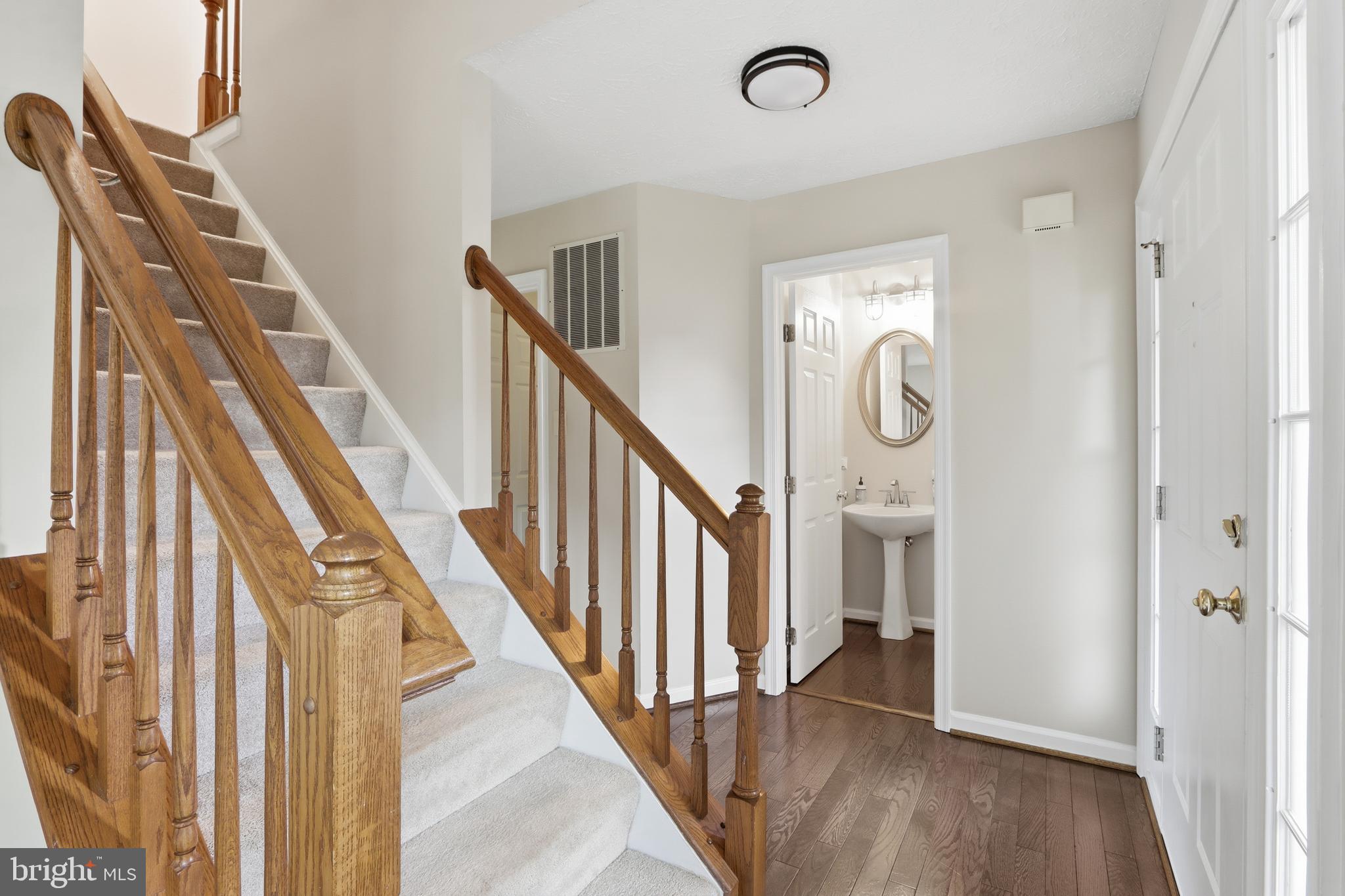 CAMBRIDGE FARMS - Residential