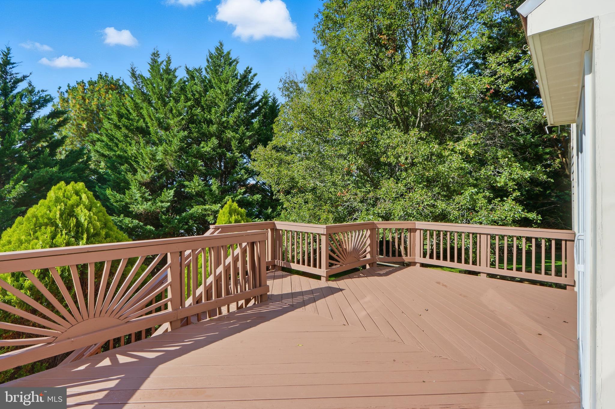 CAMBRIDGE FARMS - Residential