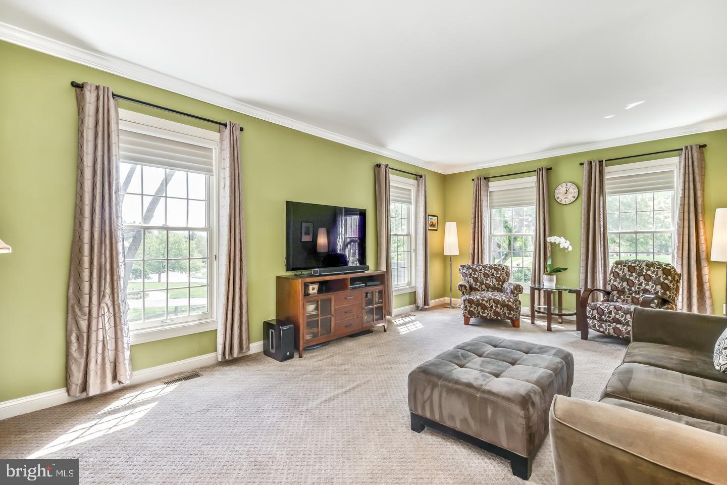 PRANCING HORSE FAR - Residential