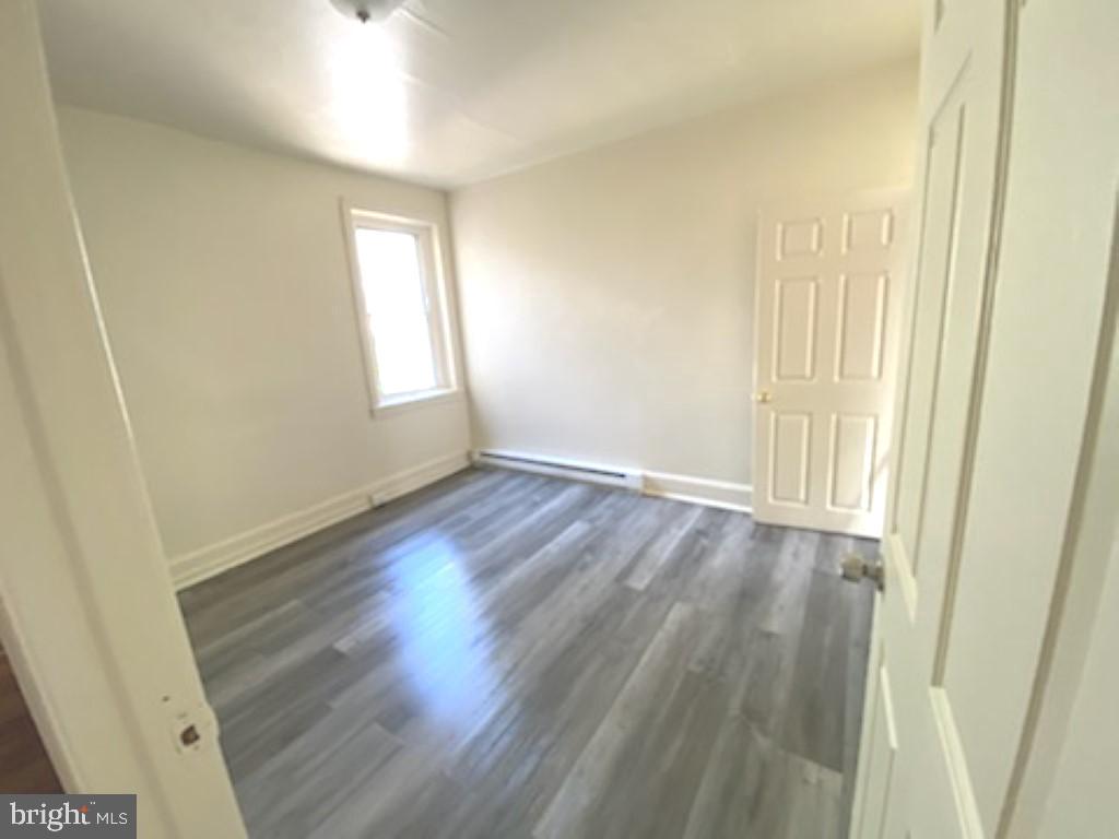 KENSINGTON - Residential