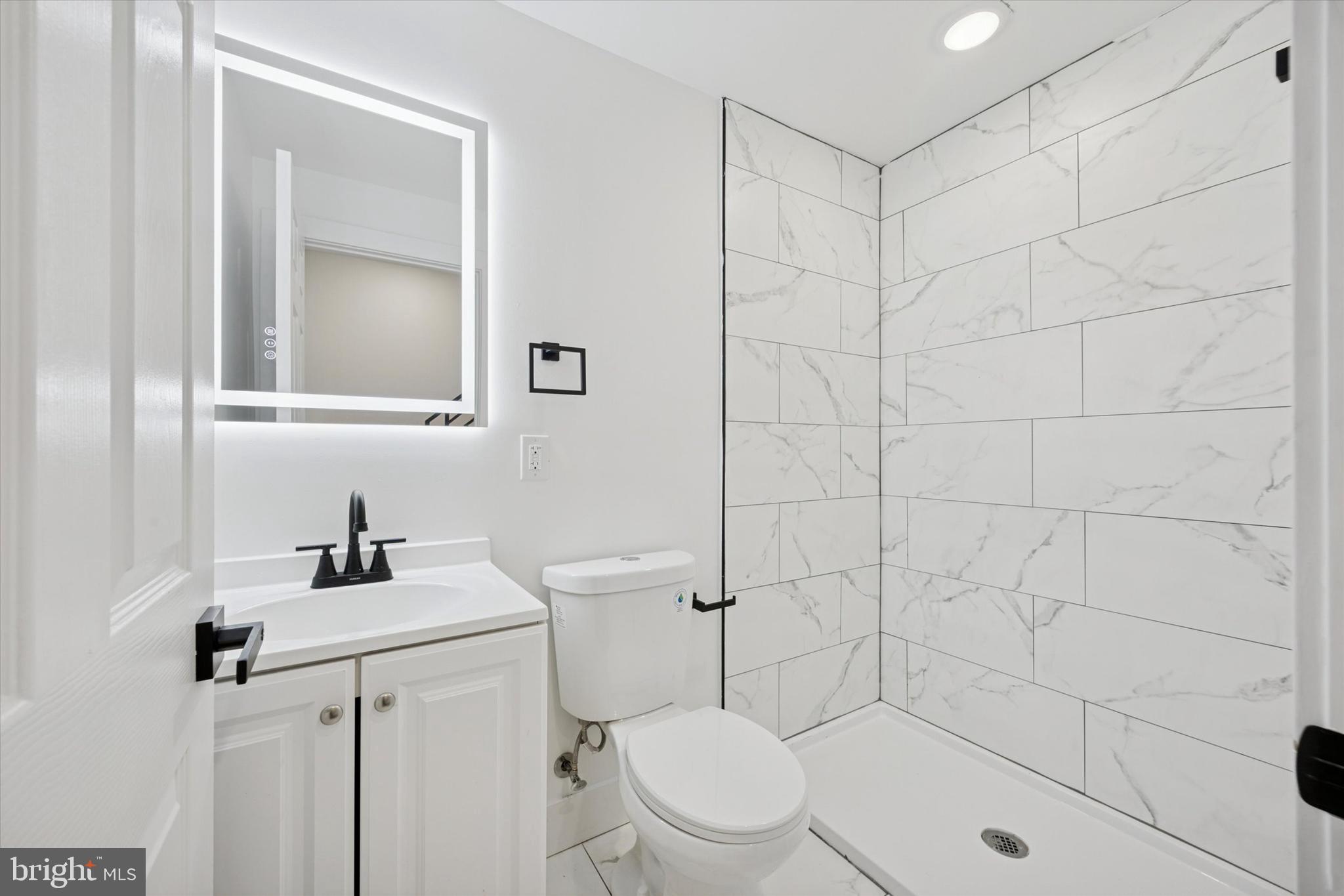 FISHTOWN - Residential Lease