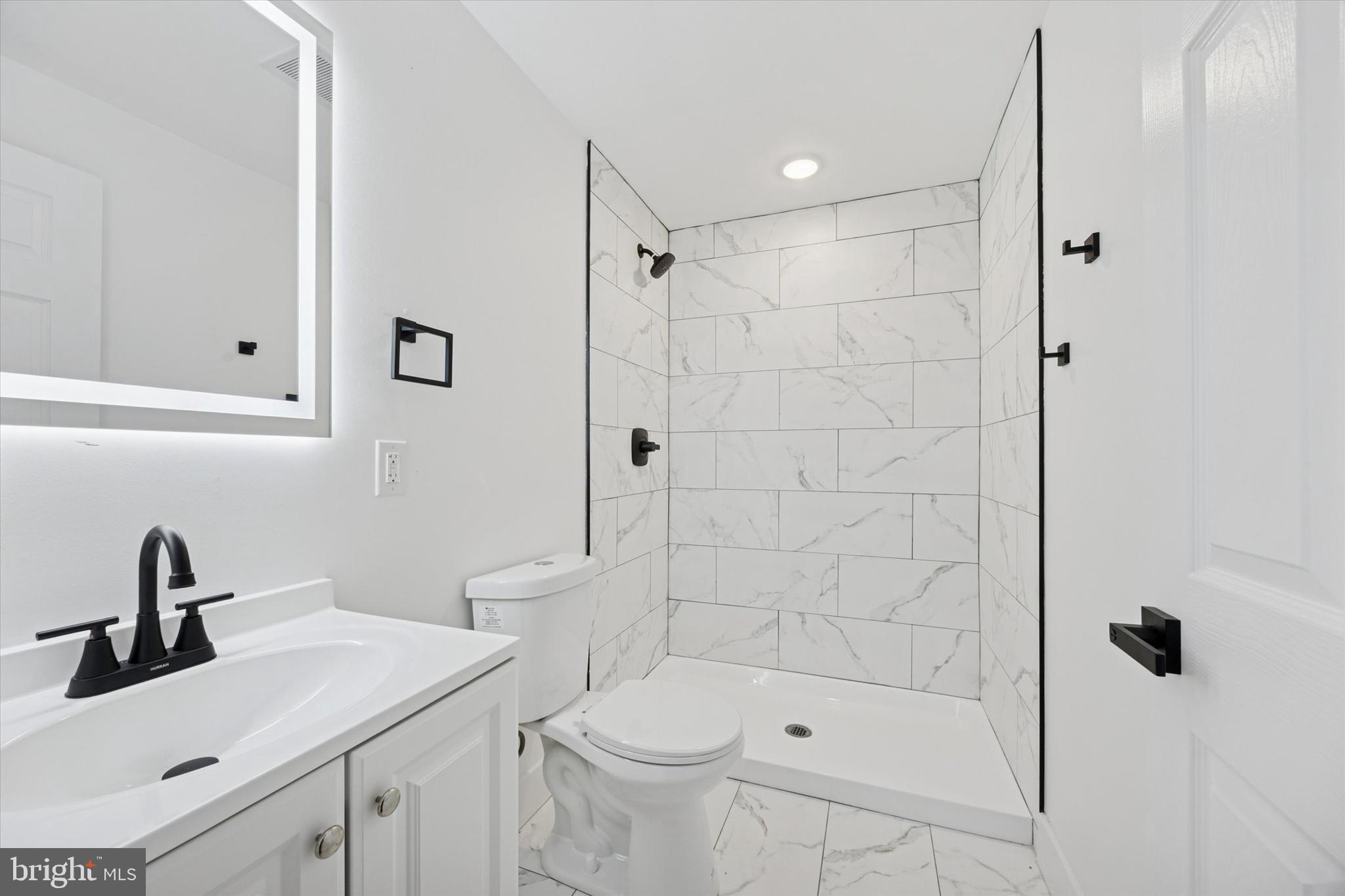 FISHTOWN - Residential Lease