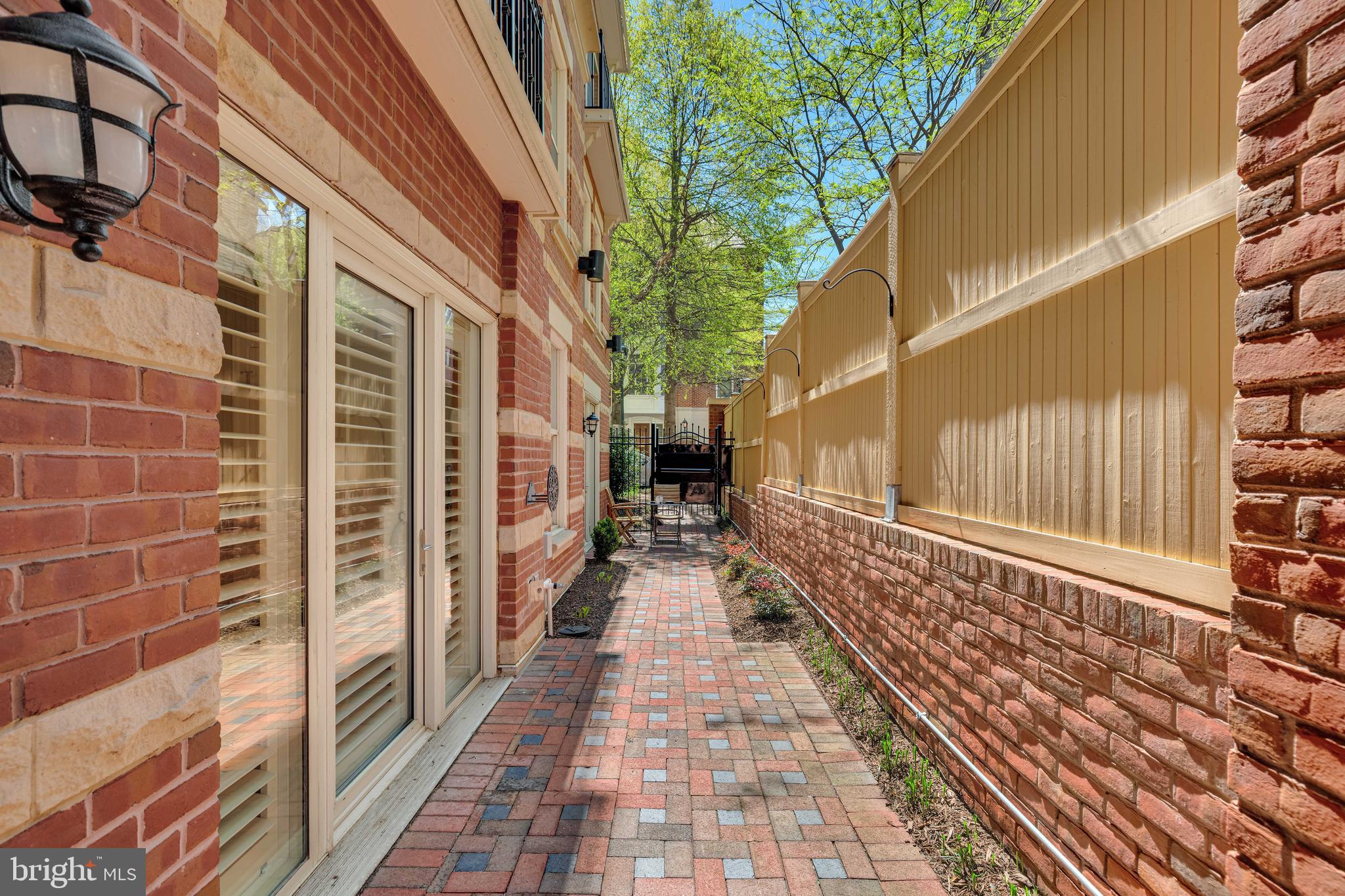 EDGEMOOR - Residential