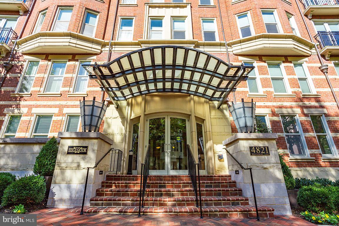 4821 MONTGOMERY LANE 102