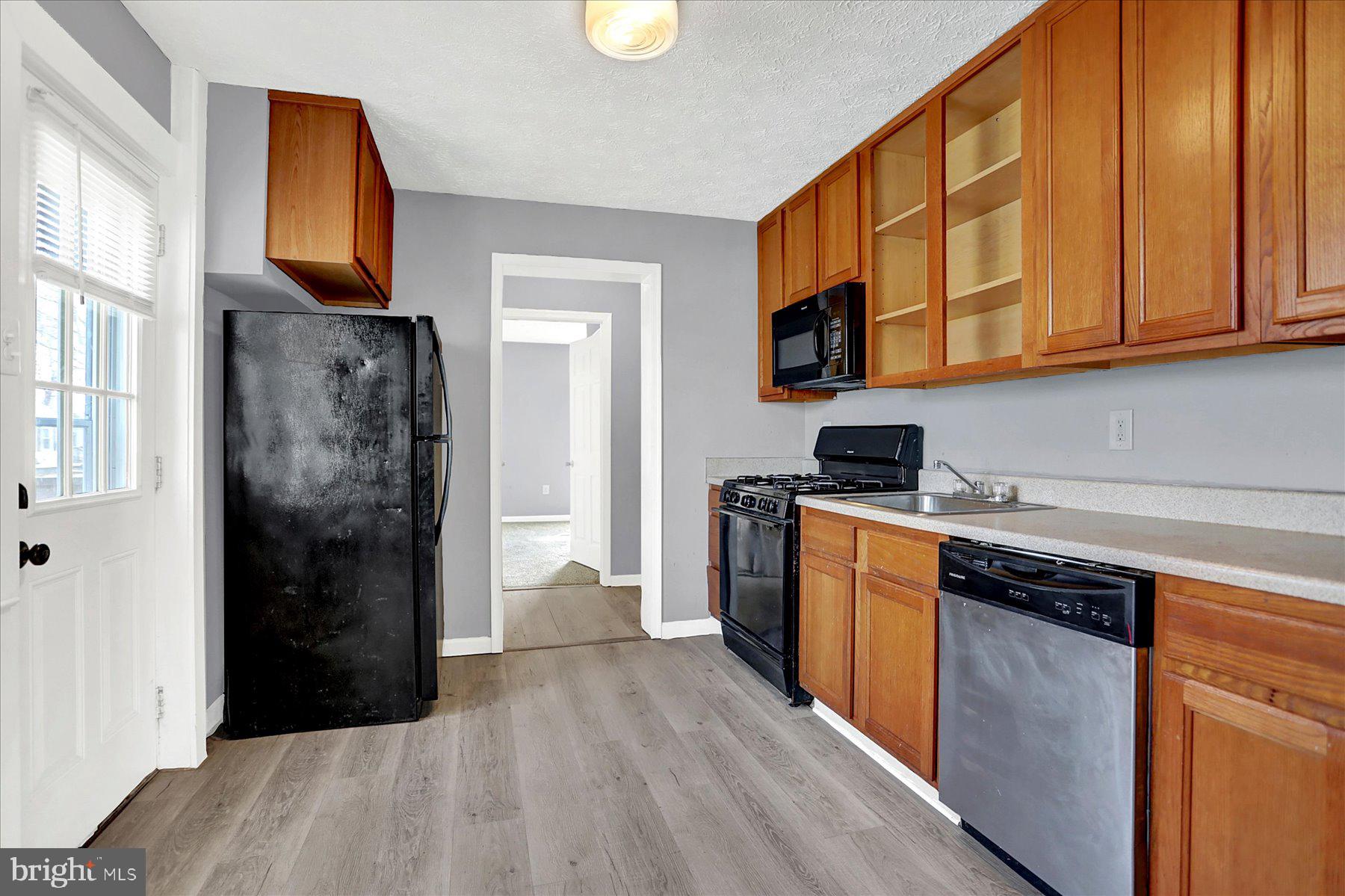 SWAN MEADOWS - Residential