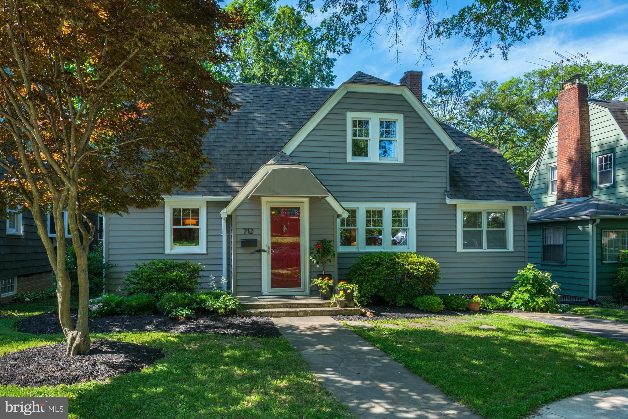 AURORA HILLS - Residential