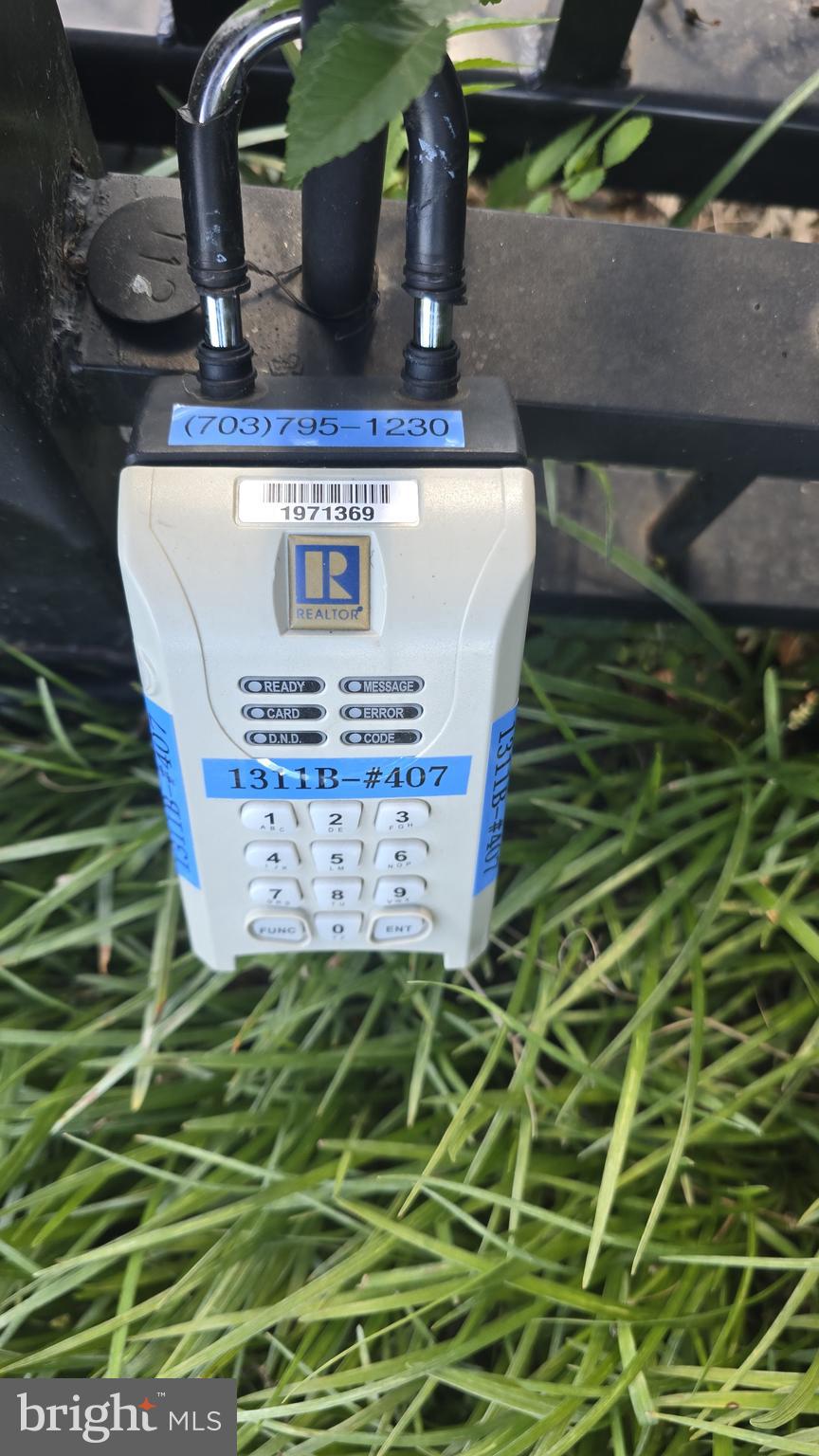 THE ADDISON AT ST PAUL - Residential Lease