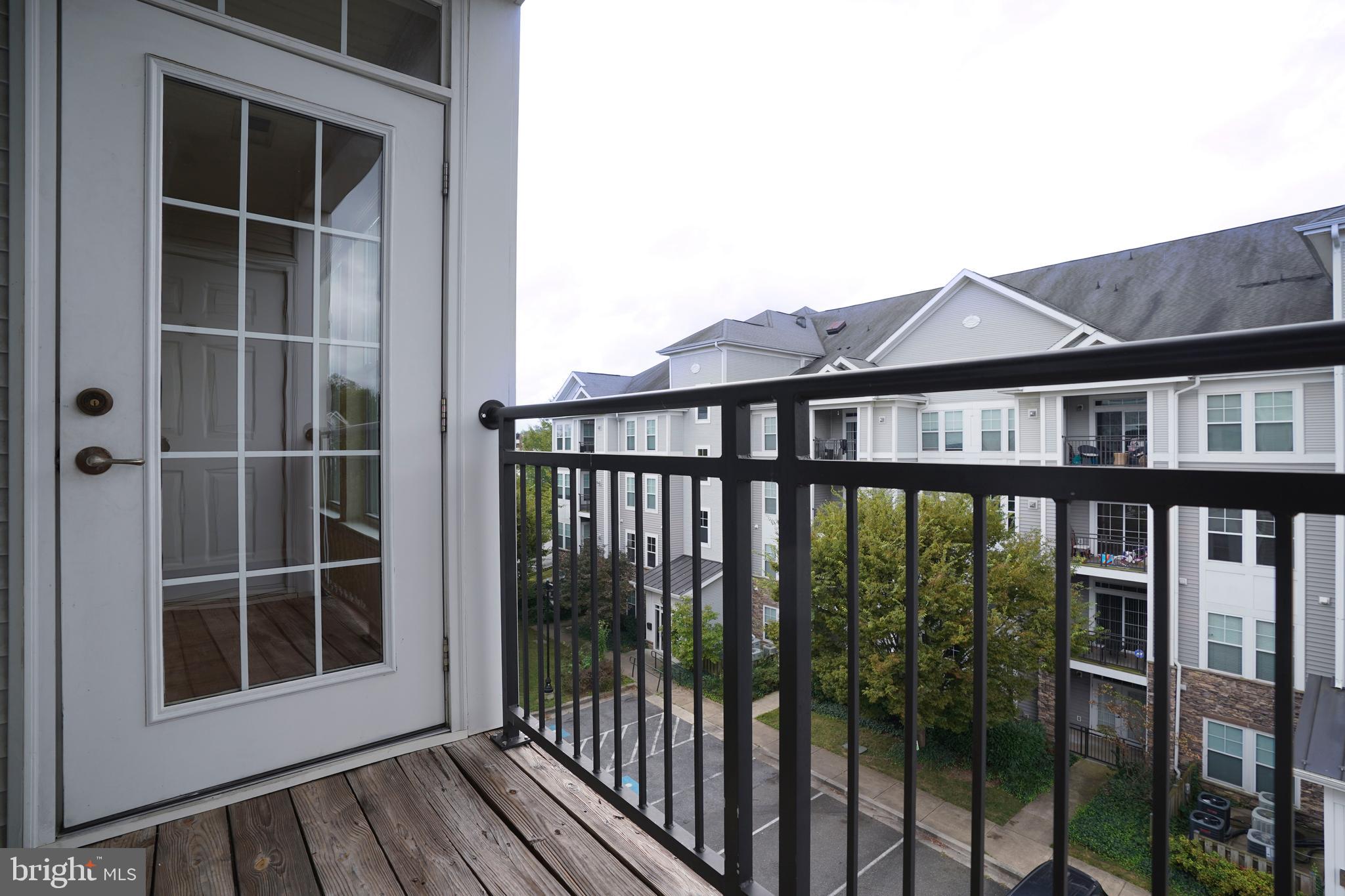 THE ADDISON AT ST PAUL - Residential Lease