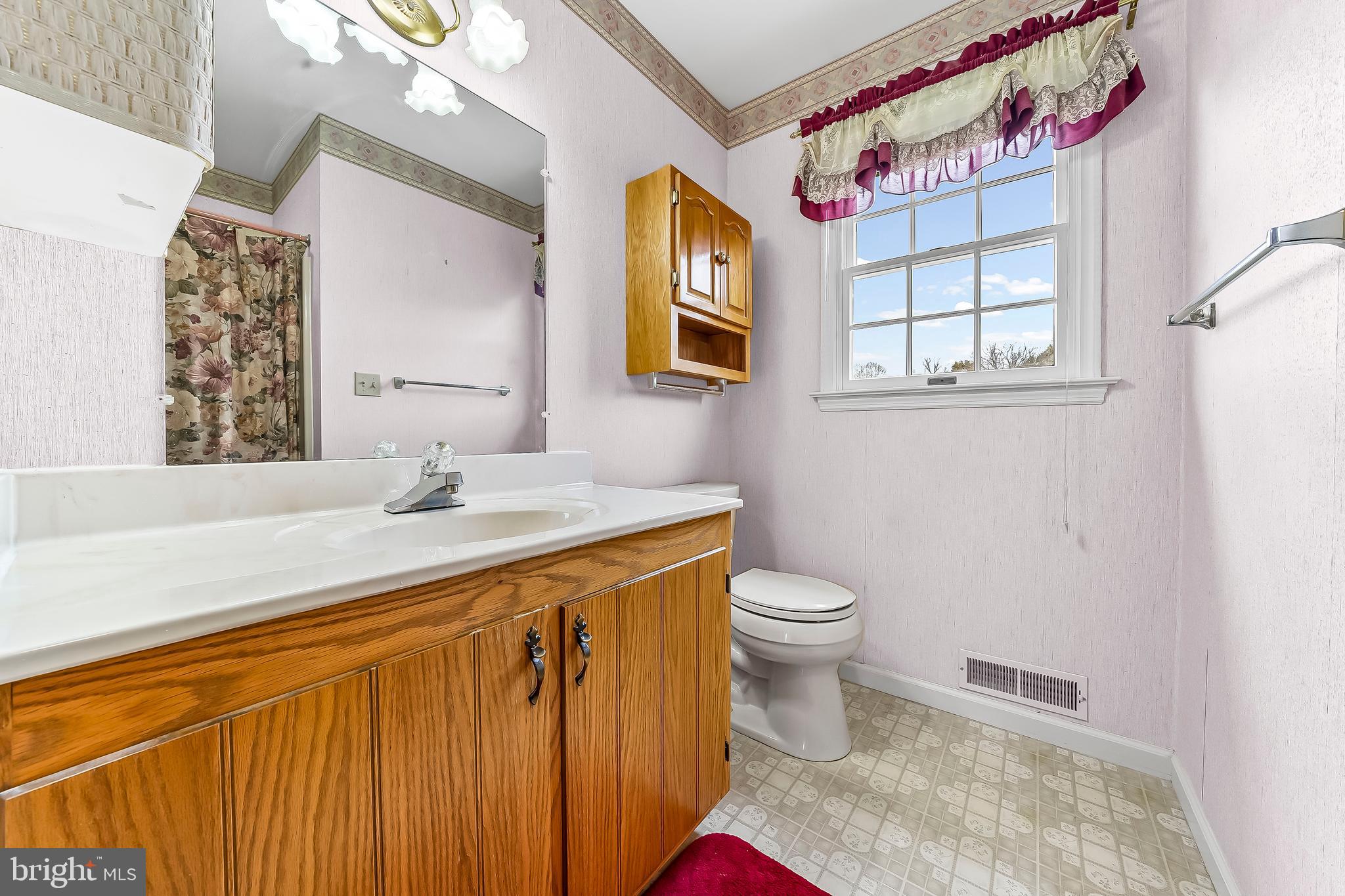 HILLS OVER PRATTS - Residential