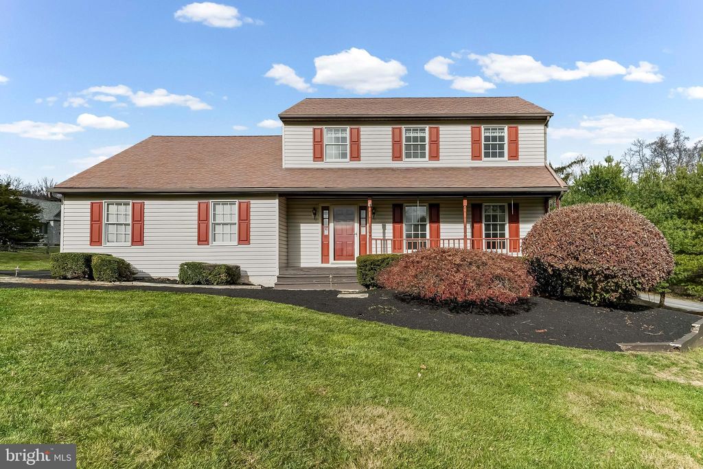 Photo of 155 Freedom Valley Circle, COATESVILLE, PA 19320 (MLS # PACT2113816)